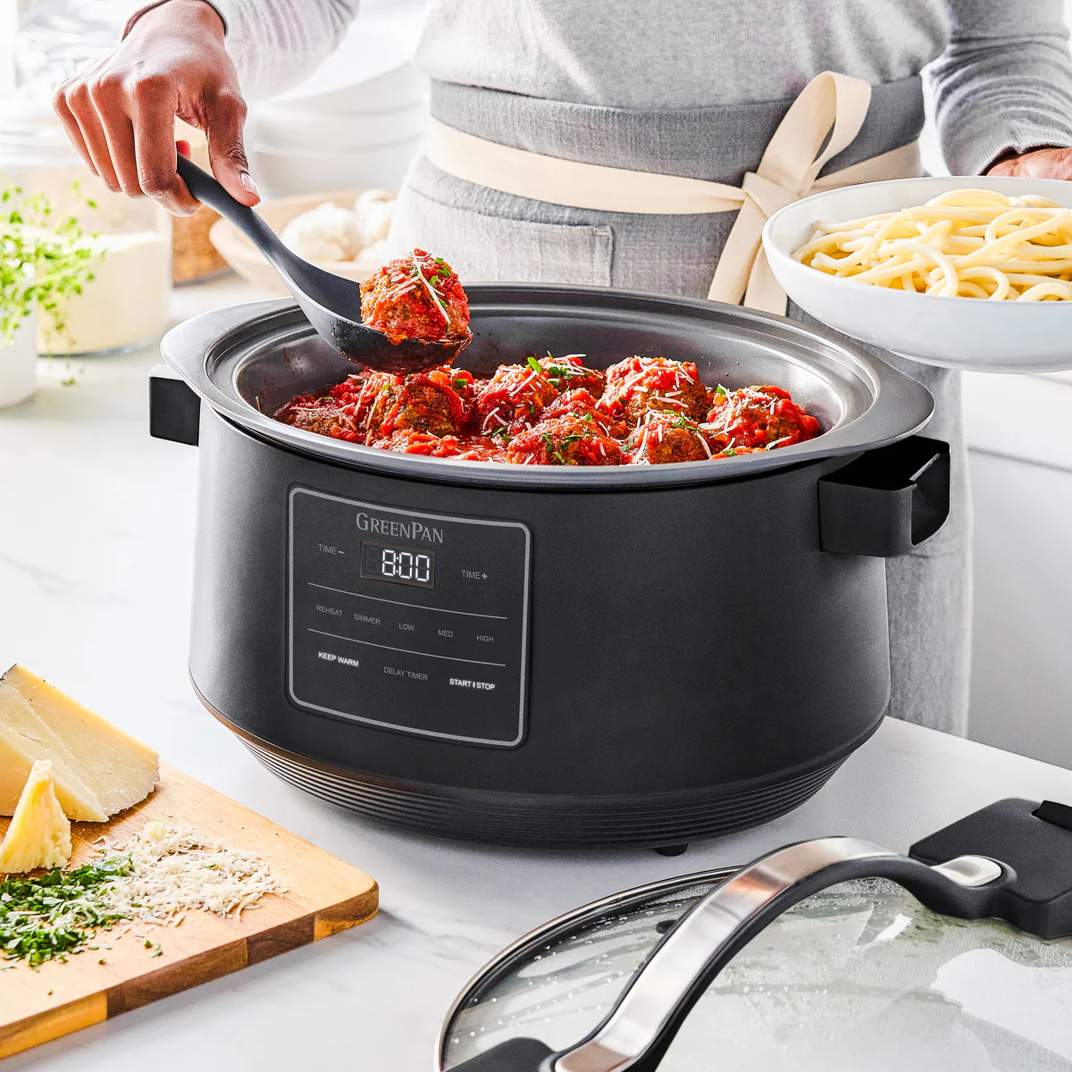 8-Quart Locking Lid Slow Cooker | Graphite - Image 3