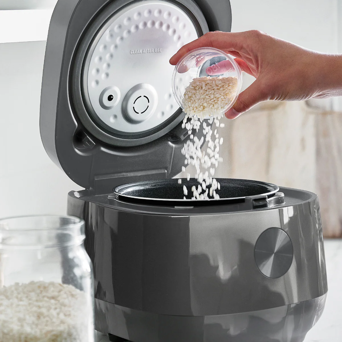 Bistro 8-Cup Carb-Reducing Rice Cooker | Graphite - Image 4
