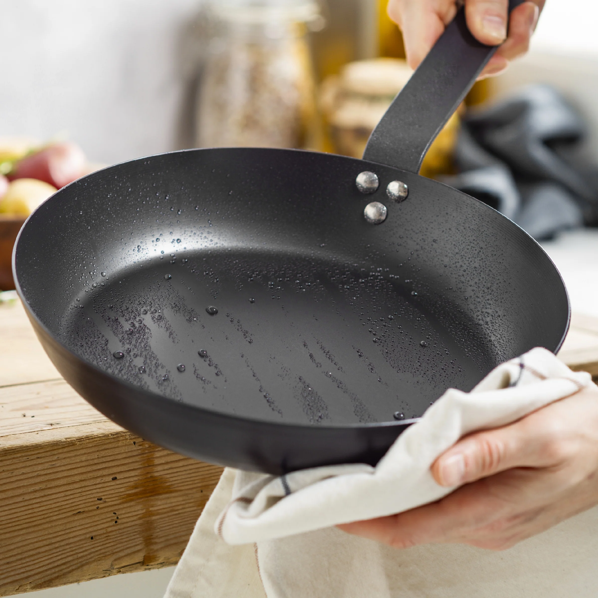 Bobby Flay by GreenPan 12" Carbon Steel Frypan - Image 14