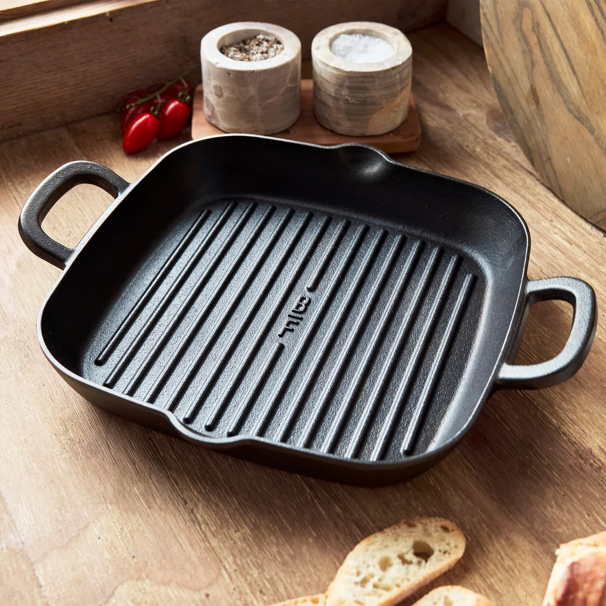 Bobby Flay by GreenPan 4-Piece Cast Iron Set with Bobby at Home Cookbook - Image 8