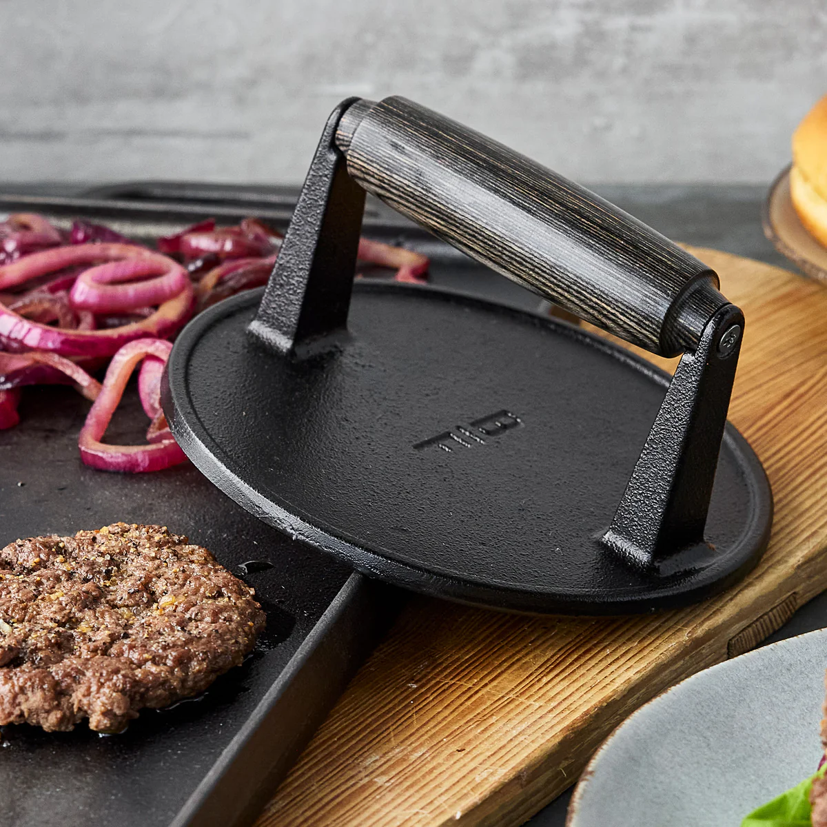 Bobby Flay by GreenPan 6.5" Cast Iron Round Grill Press - Image 4
