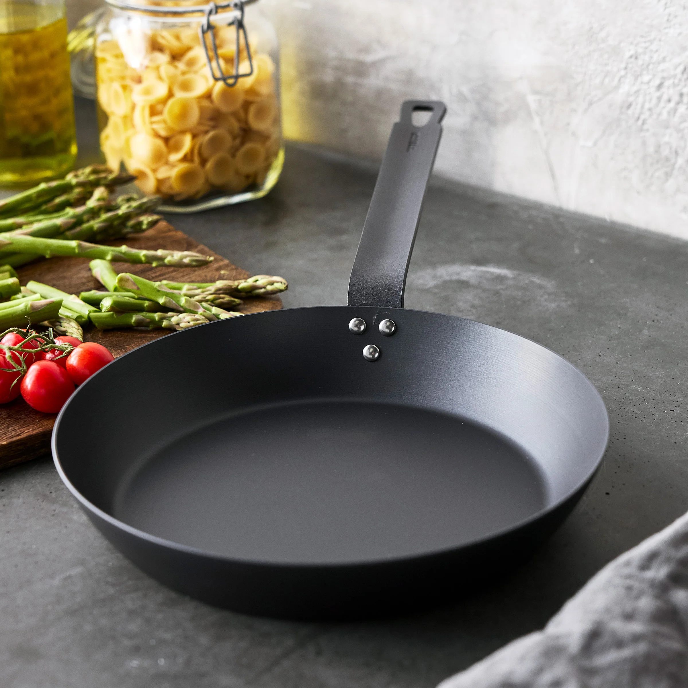 Bobby Flay by GreenPan 10" Carbon Steel Frypan - Image 3