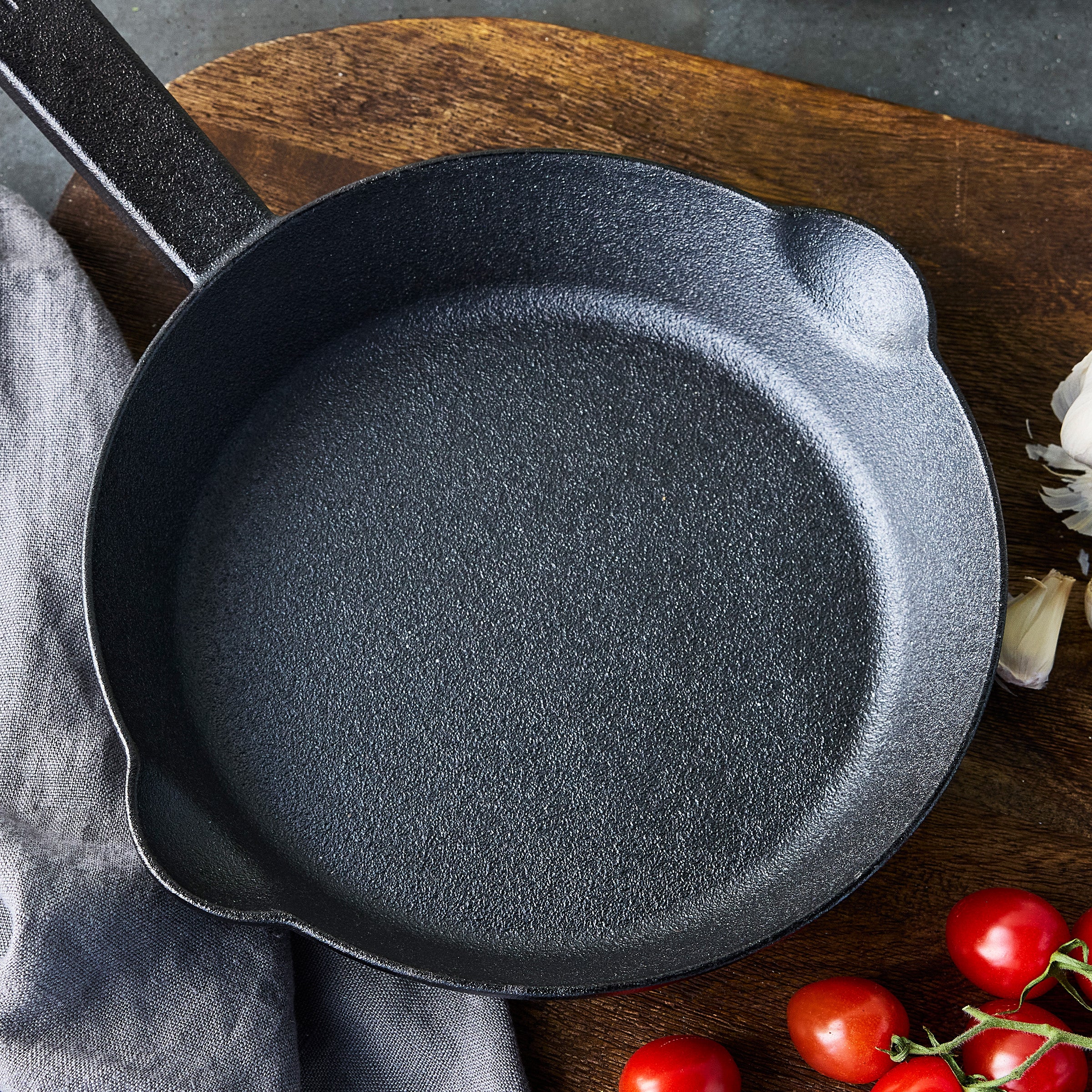 Bobby Flay by GreenPan 8" Cast Iron Frypan - Image 6