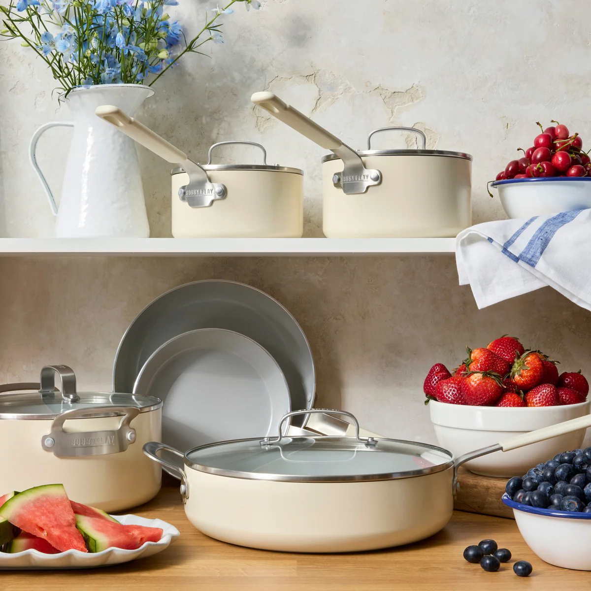 Bobby Flay by GreenPan Professional Ceramic Nonstick 2.53-Quart Saucepan with Lid | Cream - Image 9