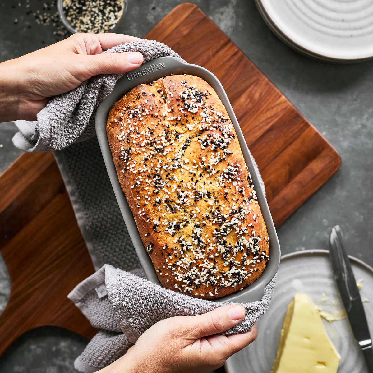 Premiere Ovenware Ceramic Nonstick 1 lb. Loaf Pan - Image 6