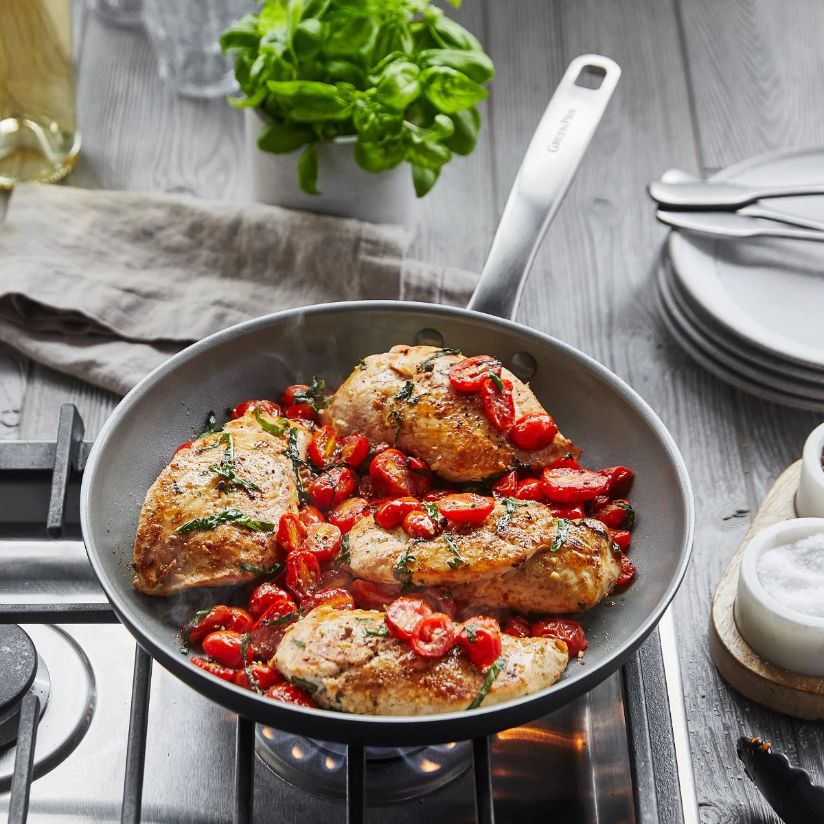 Chatham Ceramic Nonstick 8" and 10" Frypan Set - Image 5