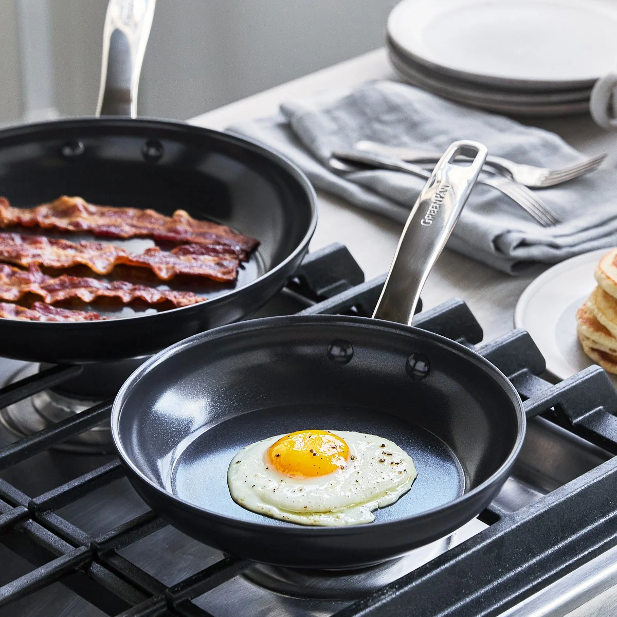 Chatham Black Ceramic Nonstick 8" Frypan - Image 4