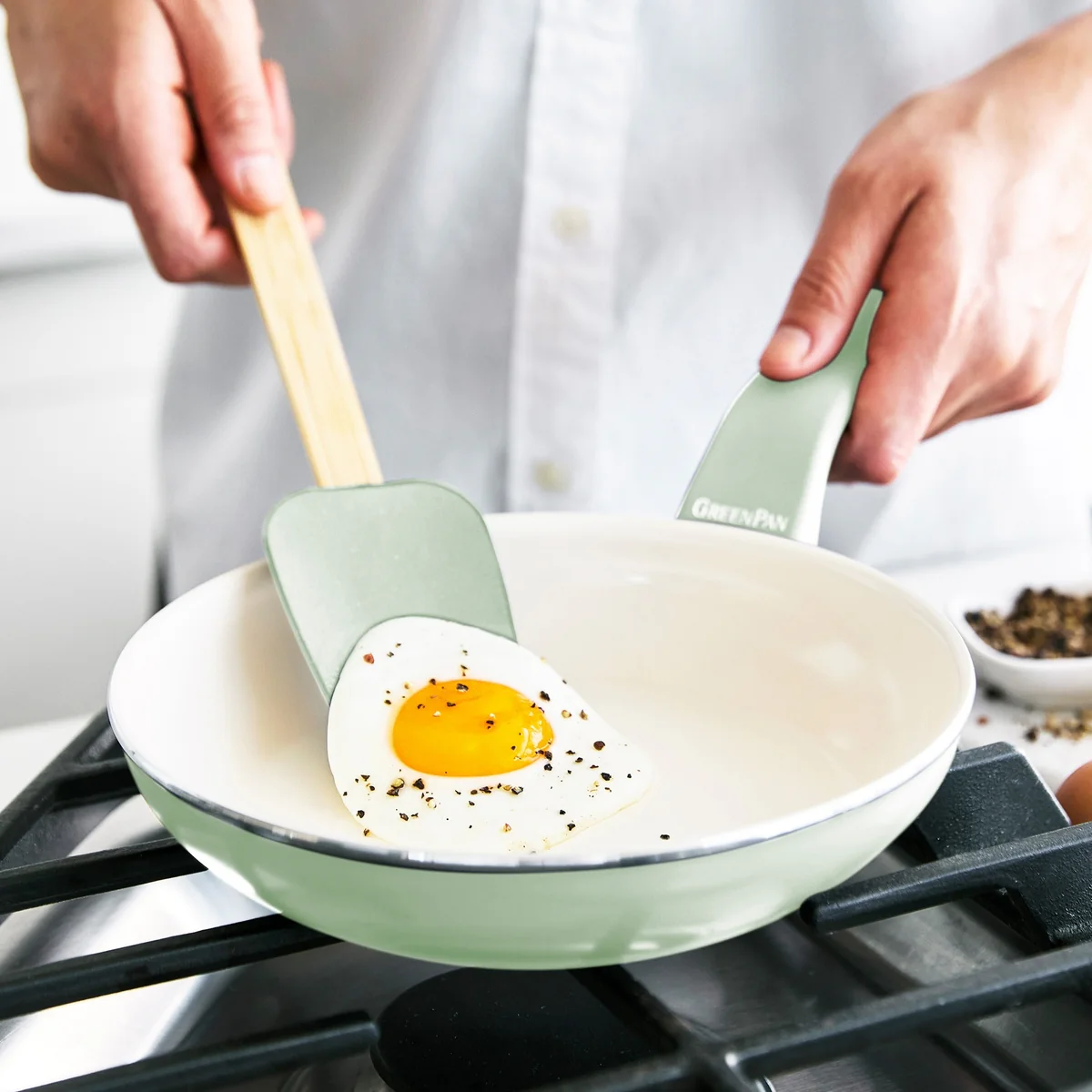 Dover Ceramic Nonstick 8" Frypan with Spatula | Pastel Green - Image 3