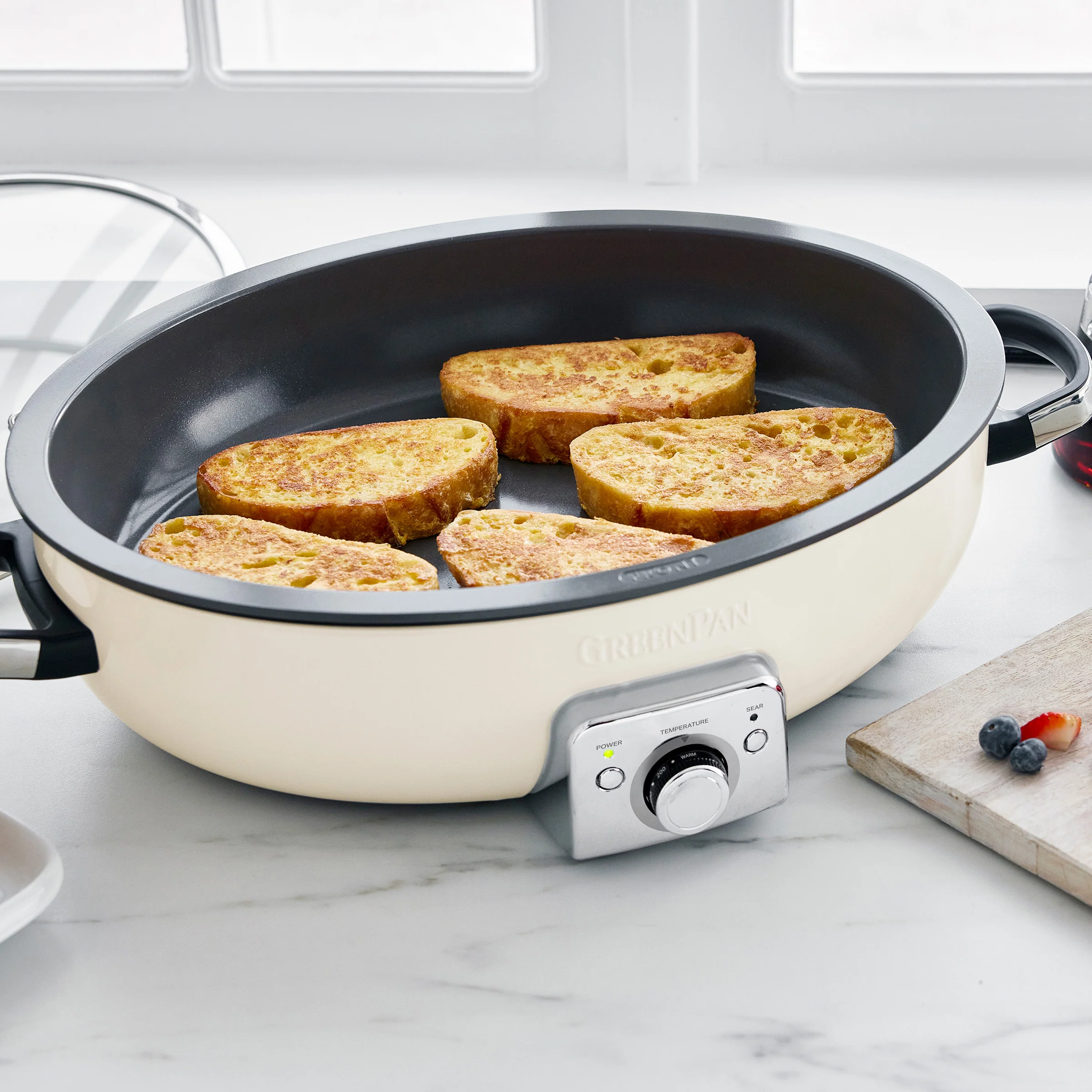 Elite 5.5-Quart Oval Electric Skillet | Cream - Image 7