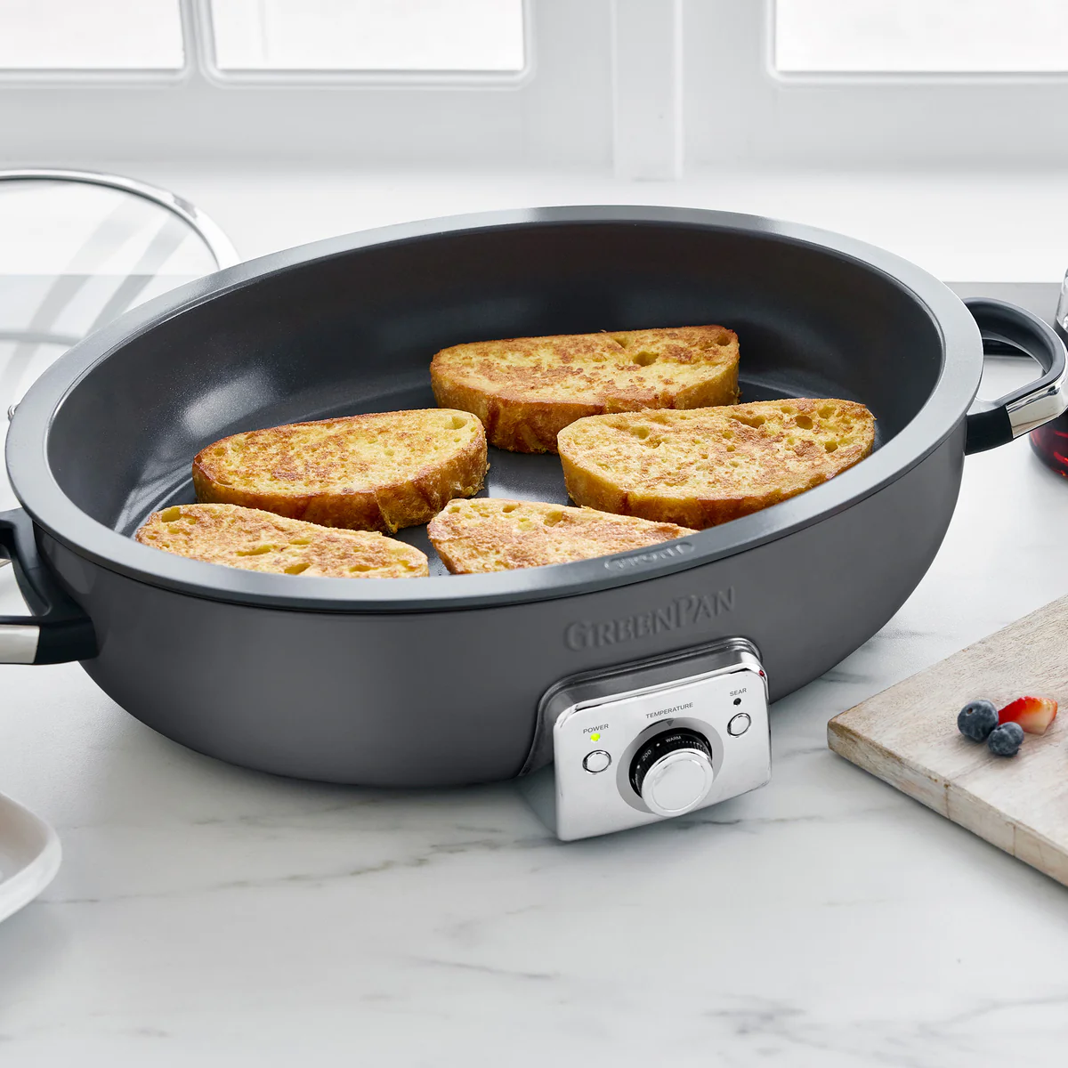 Elite 5.5-Quart Oval Electric Skillet | Graphite - Image 7