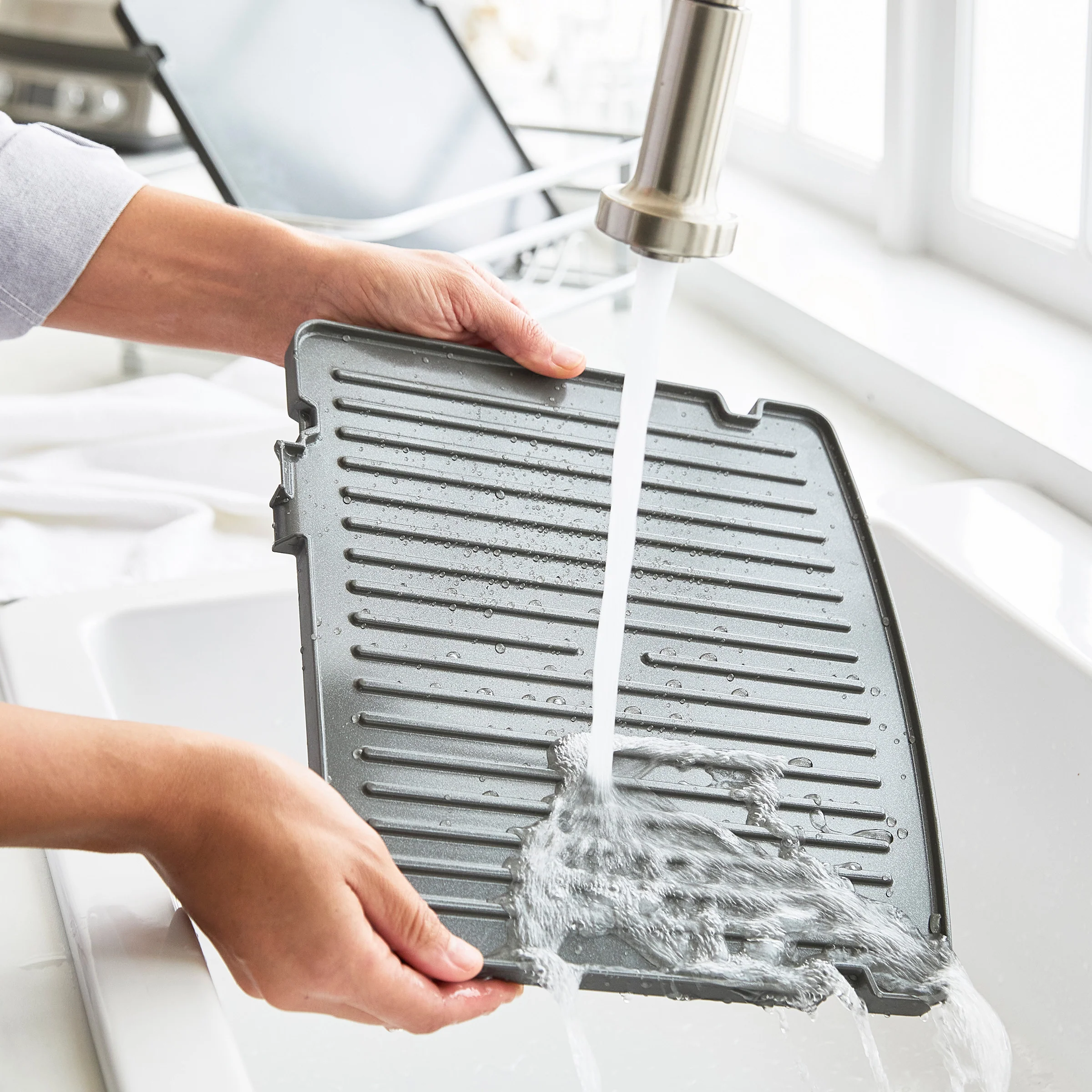 Elite Multi Grill & Griddle with Waffle Plates | Graphite - Image 11