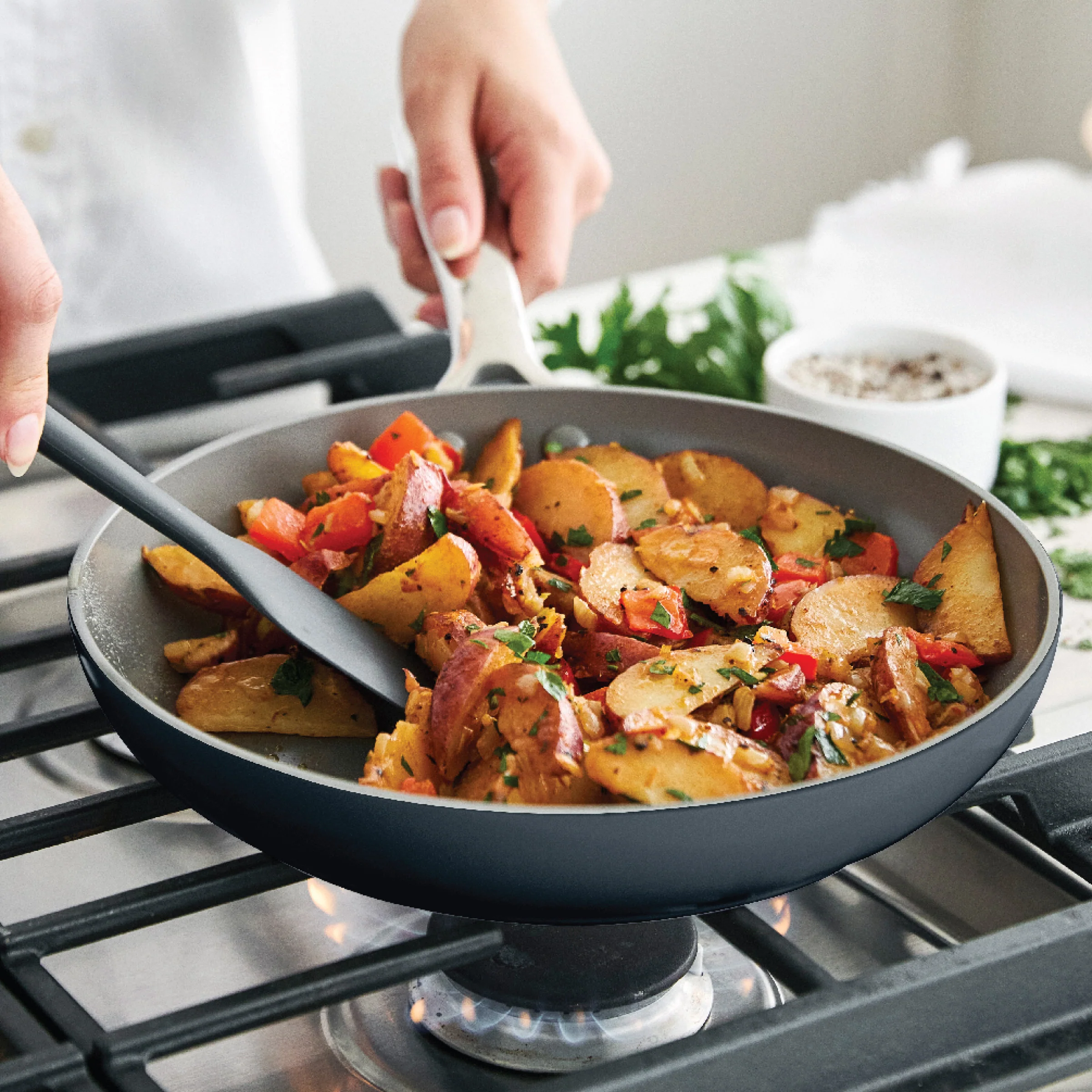 Eras Ceramic Nonstick 11-Piece Cookware Set | Slate - Image 8