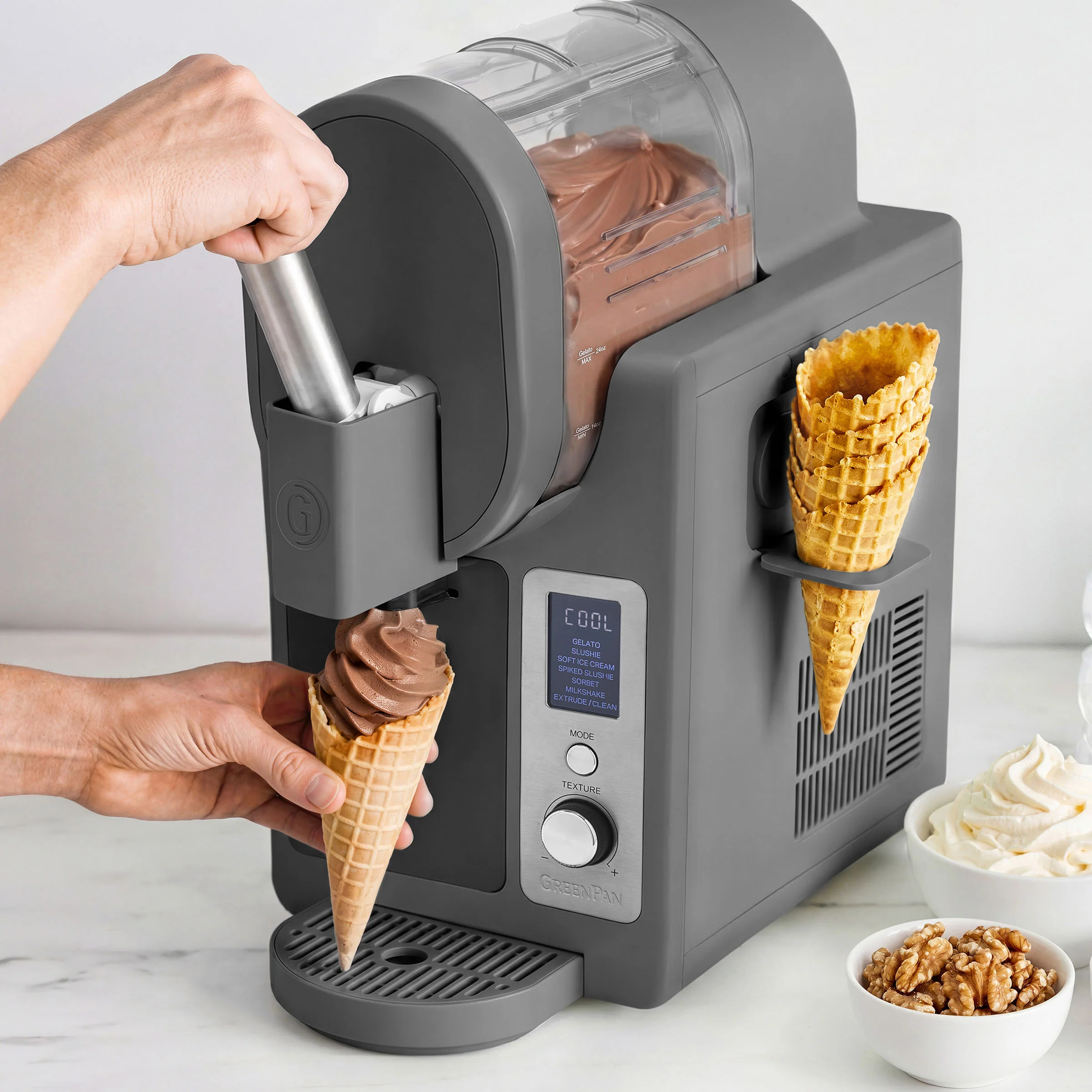 Frost Pro 16-in-1 Ice Cream, Gelato & Frozen Drink Maker | Licorice - Image 3