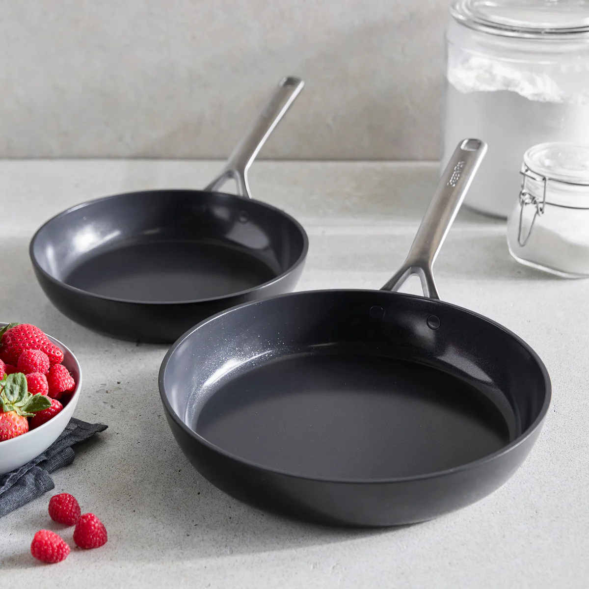 GP5 Infinite8 Ceramic Nonstick 9.5" and 11" Frypan Set - Image 4