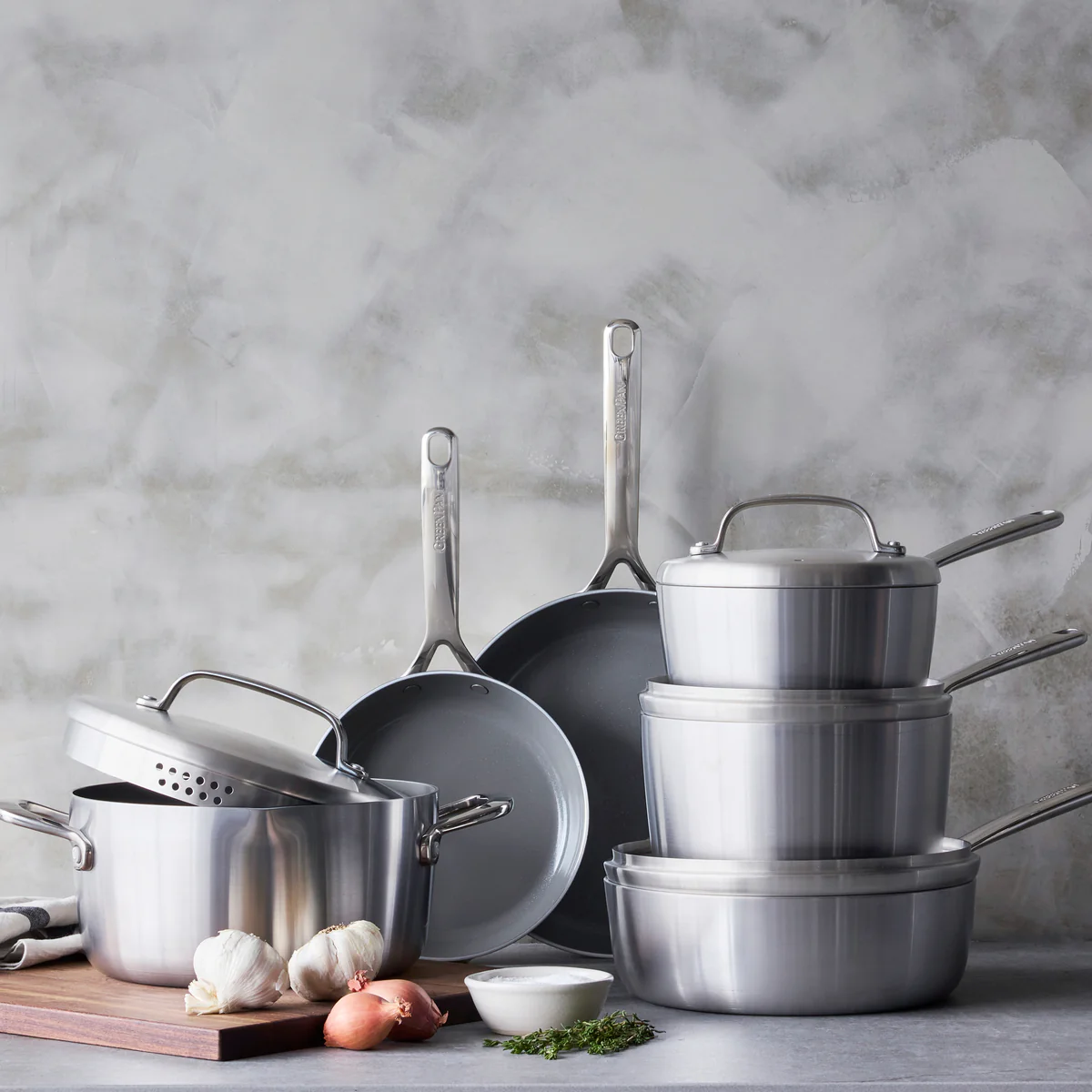 GP5 Stainless Steel 3.26-Quart Saucepan with Lid | Mirror Handles - Image 7