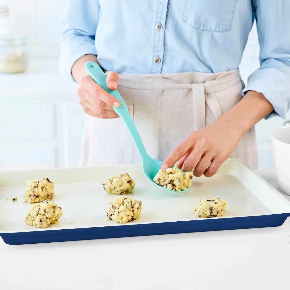 GreenLife Ceramic Nonstick 18" x 13" Cookie Sheet | Navy - Image 3