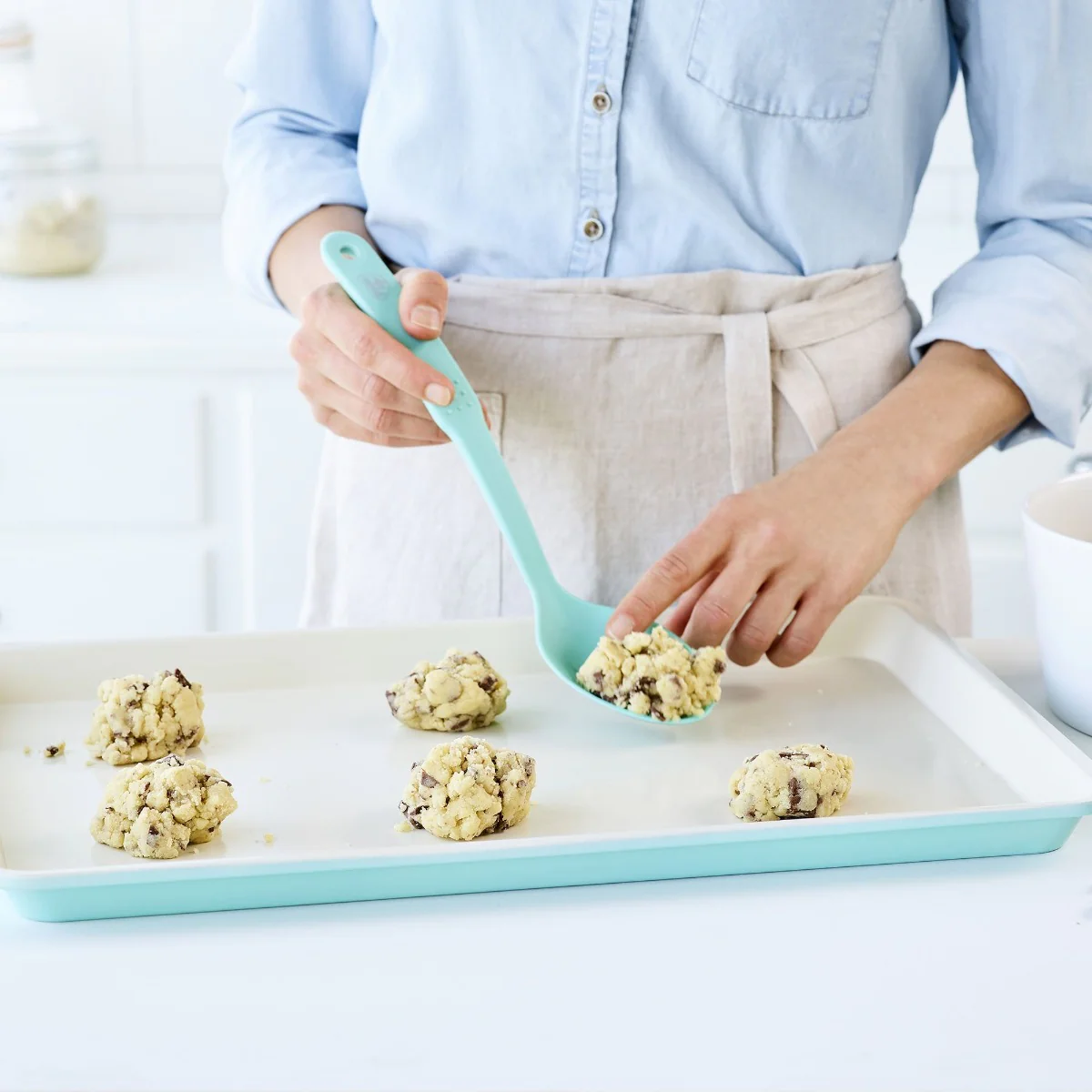 GreenLife Ceramic Nonstick 18" x 13" Cookie Sheet | Turquoise - Image 4
