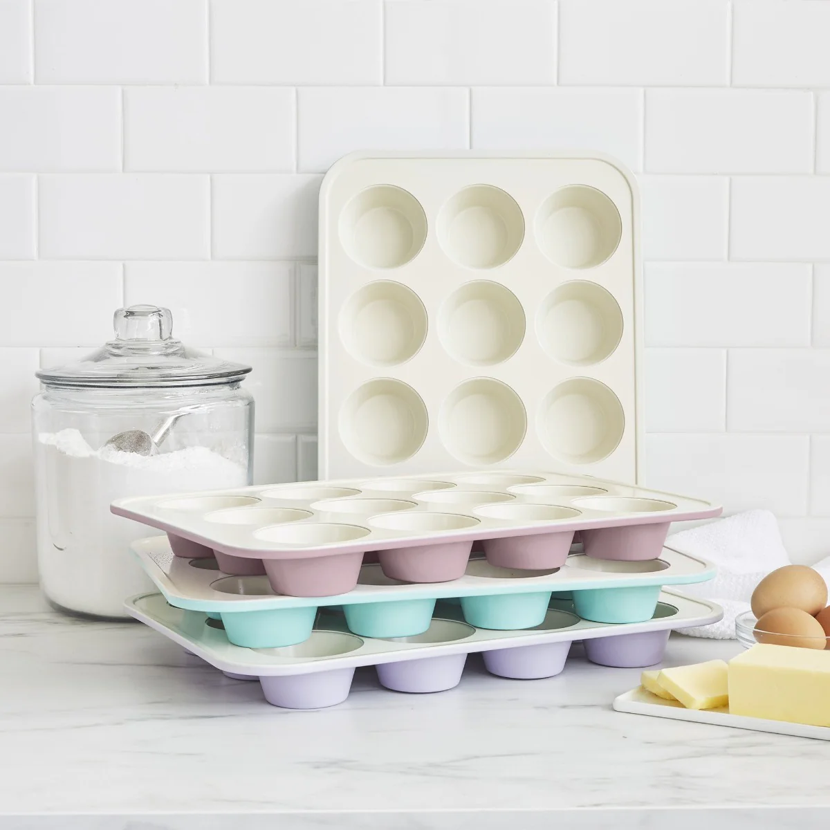 GreenLife Ceramic Nonstick Muffin Pan | Navy - Image 5