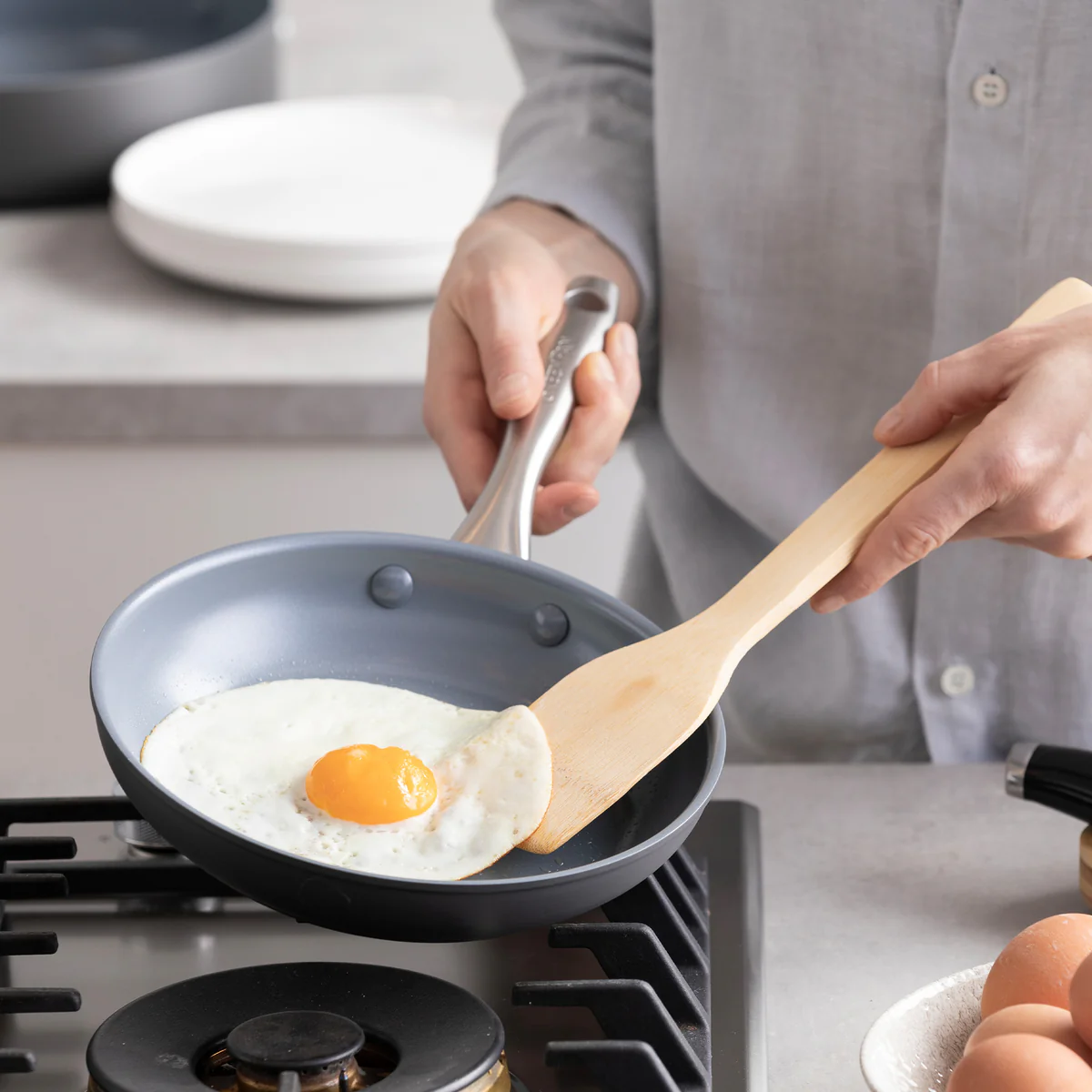 Lima Ceramic Nonstick 8" Frypan - Image 4