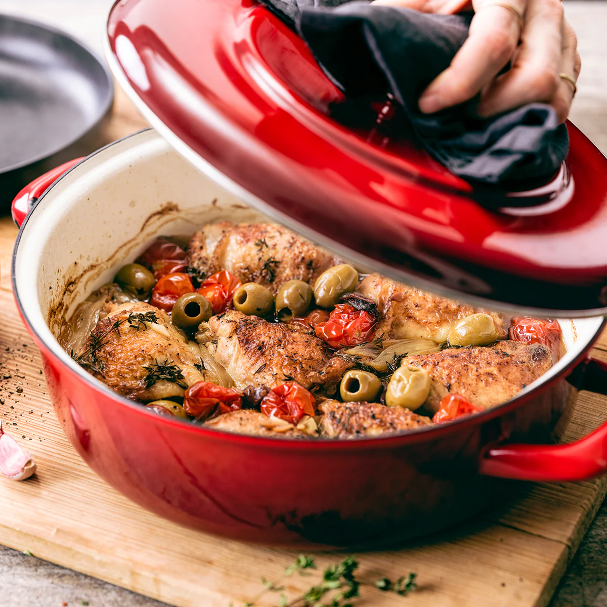 Merten & Storck Enameled Iron 1873 Braiser, 4-Quart | Foundry Red - Image 4