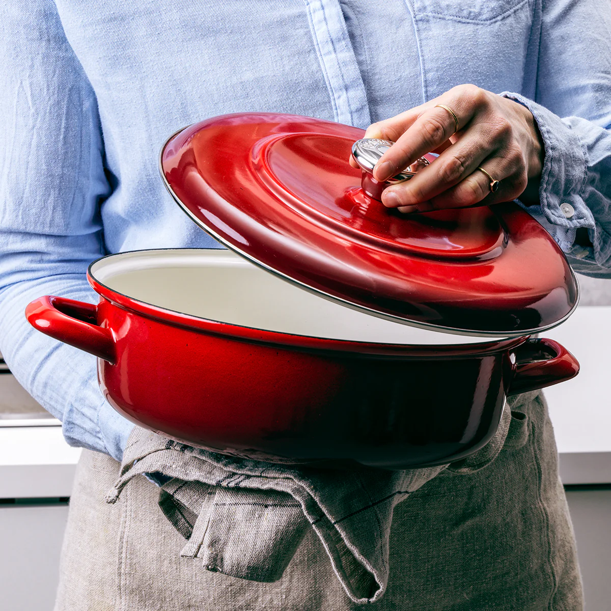 Merten & Storck Enameled Iron 1873 Braiser, 4-Quart | Foundry Red - Image 7