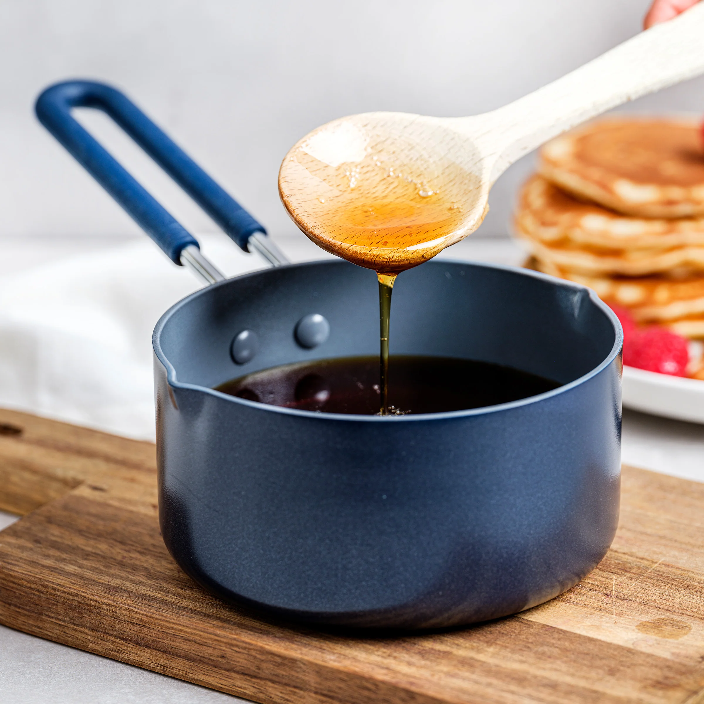Mini Ceramic Nonstick 1-Quart Saucepan | Navy - Image 3