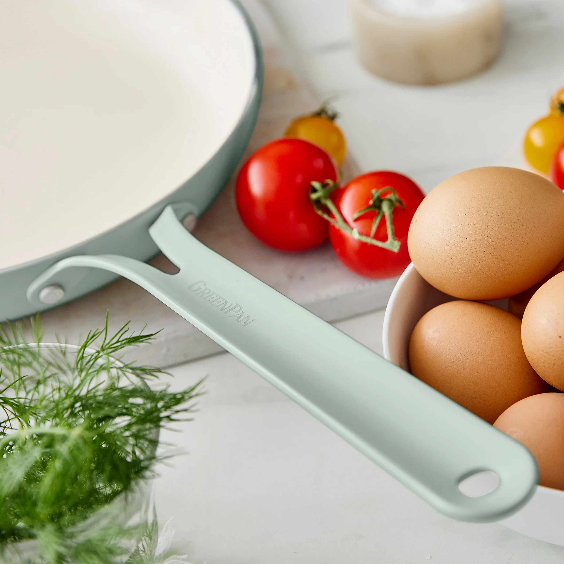 Nova Gallery Ceramic Nonstick 8" and 10" Frypan Set | Pistachio - Image 8