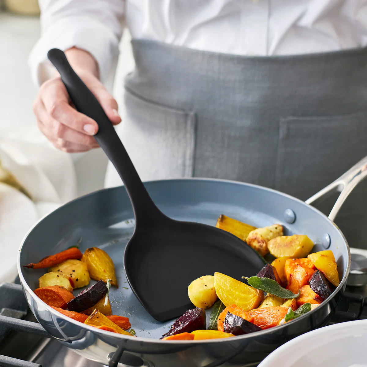 Premiere Silicone Roasting Scoop | Black - Image 4