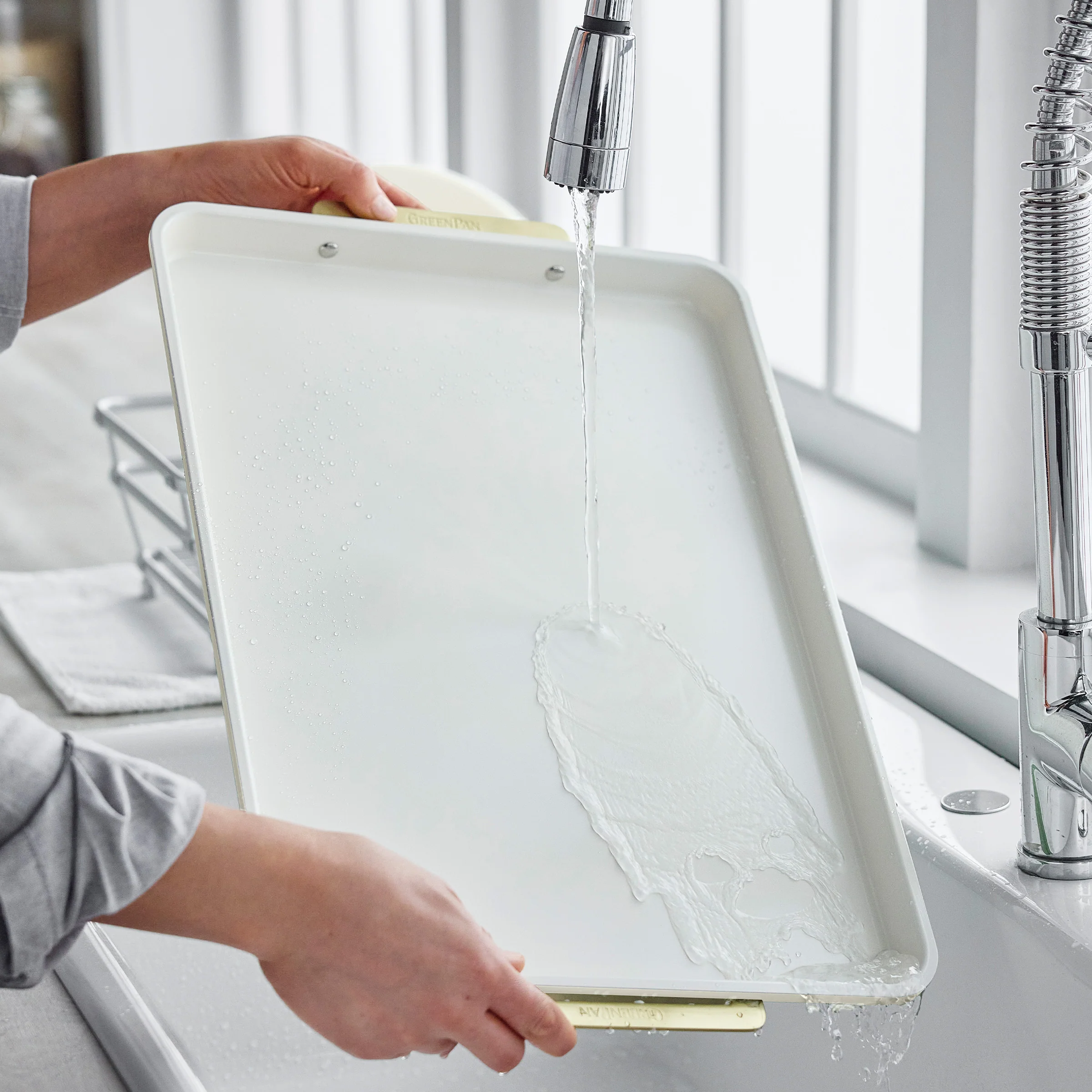 Reserve Bakeware 2-Piece 13" x 18" Half Sheet Pan Set | Cream - Image 7