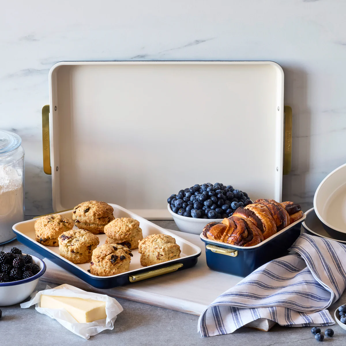 Reserve Bakeware 13" x 9" Rectangular Pan | Twilight - Image 7