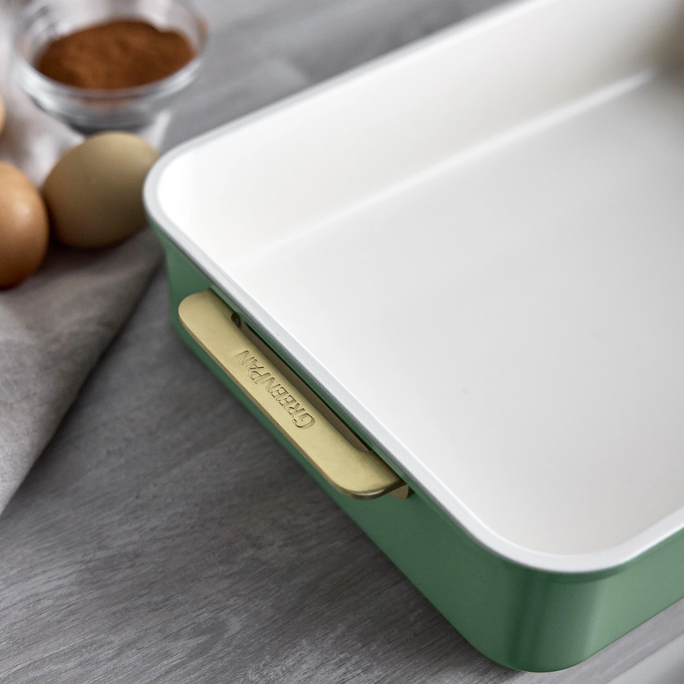 Reserve Bakeware 3-Piece Set | Multicolor - Image 9