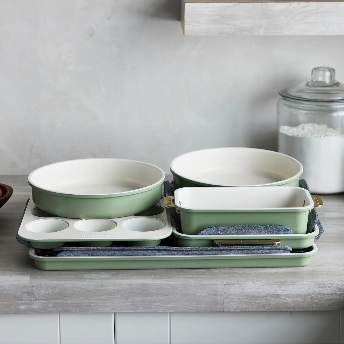 Reserve Bakeware 7-Piece Set | Sage - Image 6