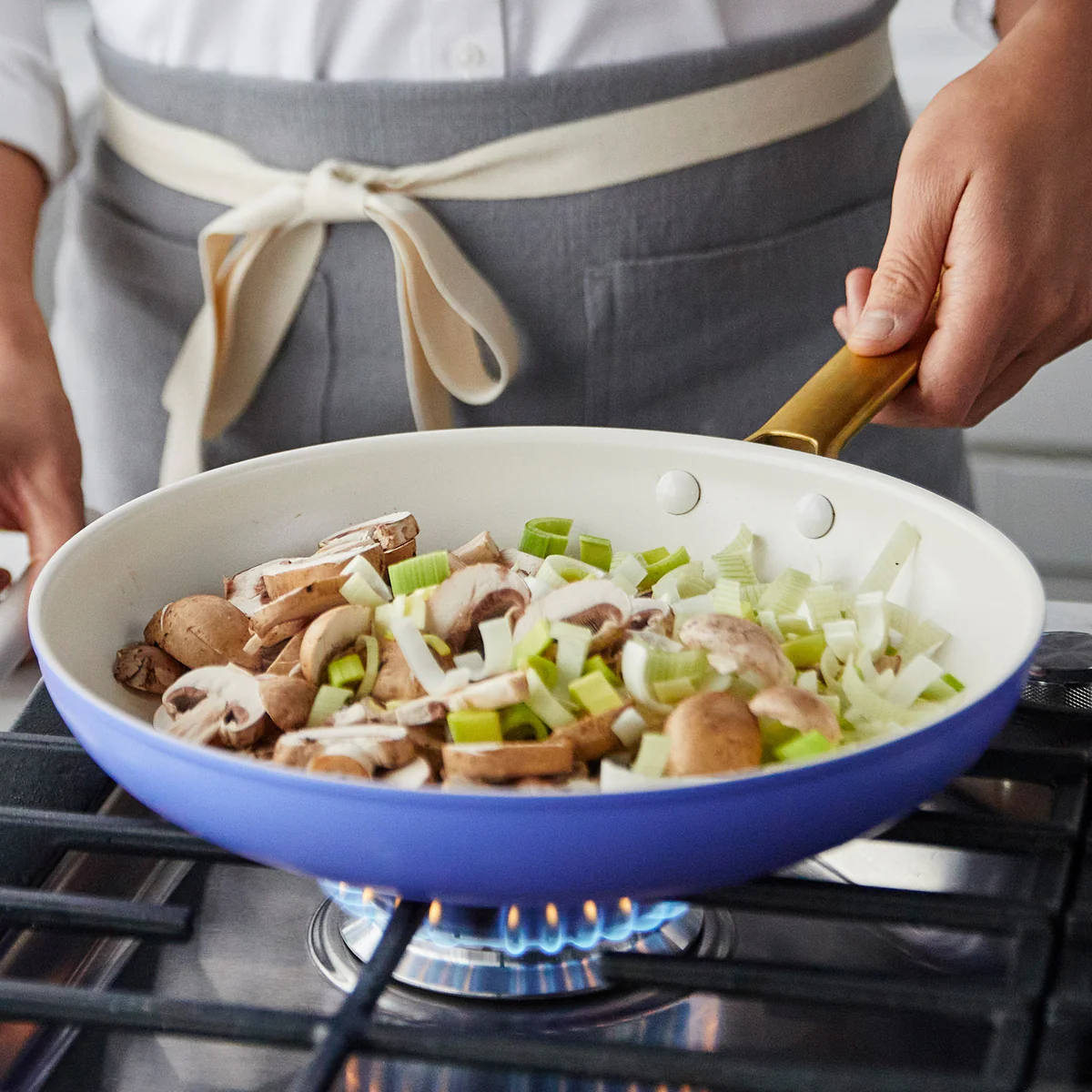 Reserve Ceramic Nonstick 8", 10" and 12" Frypan Set | Wisteria - Image 5