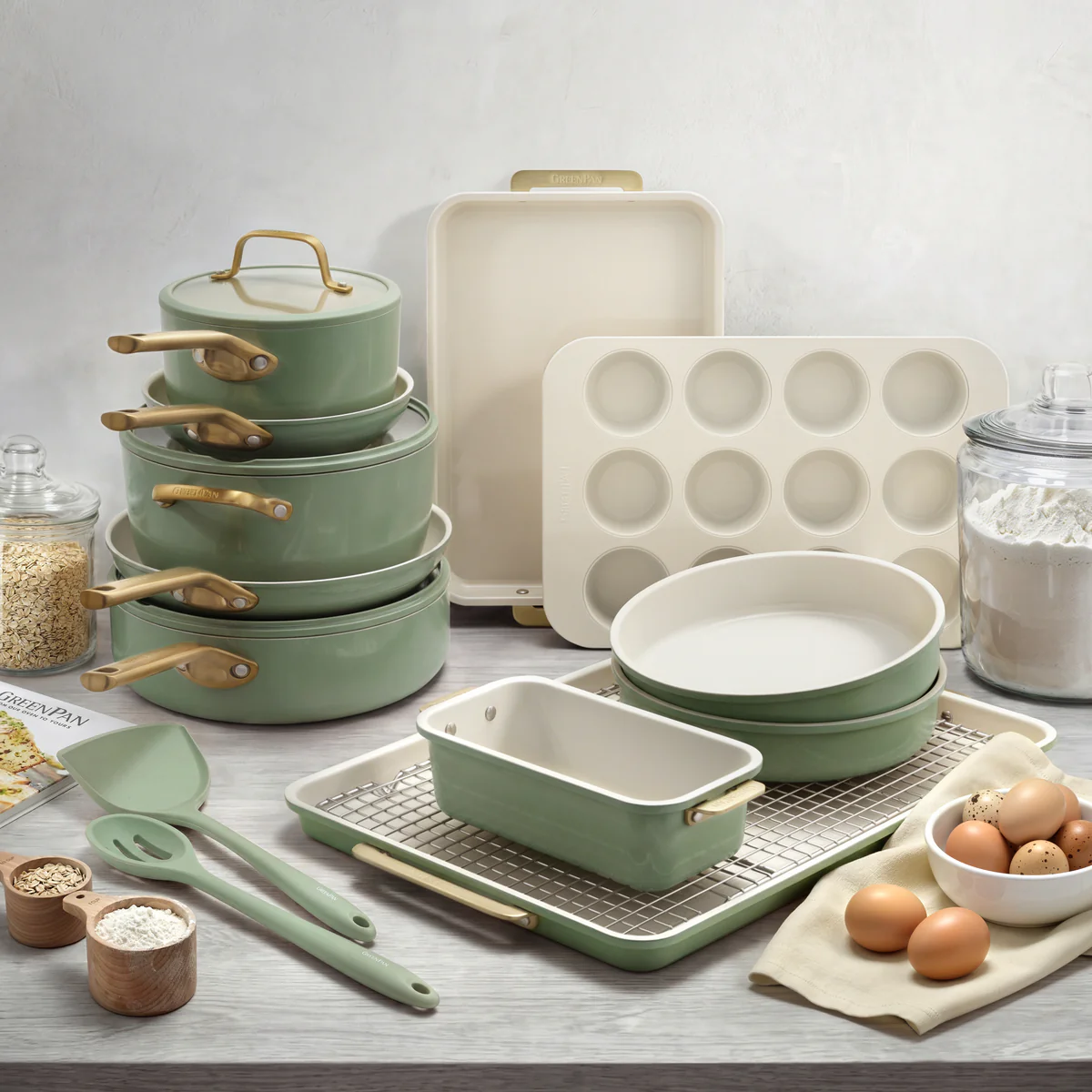 Reserve Pro 18-Piece Cookware & Bakeware Set | Sage - Image 2