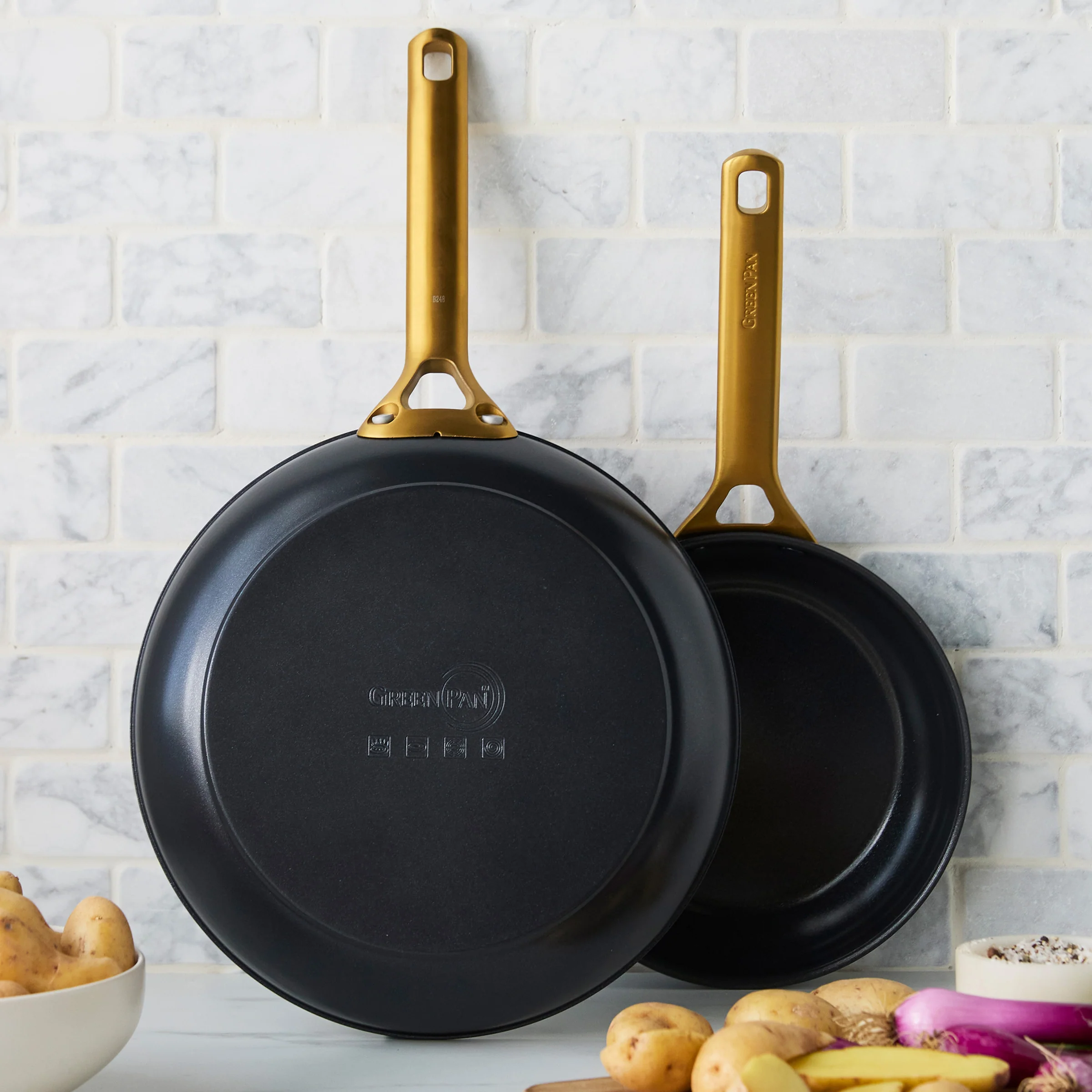 Reserve Pro Ceramic Nonstick 10" and 12" Frypan Set | Black - Image 2