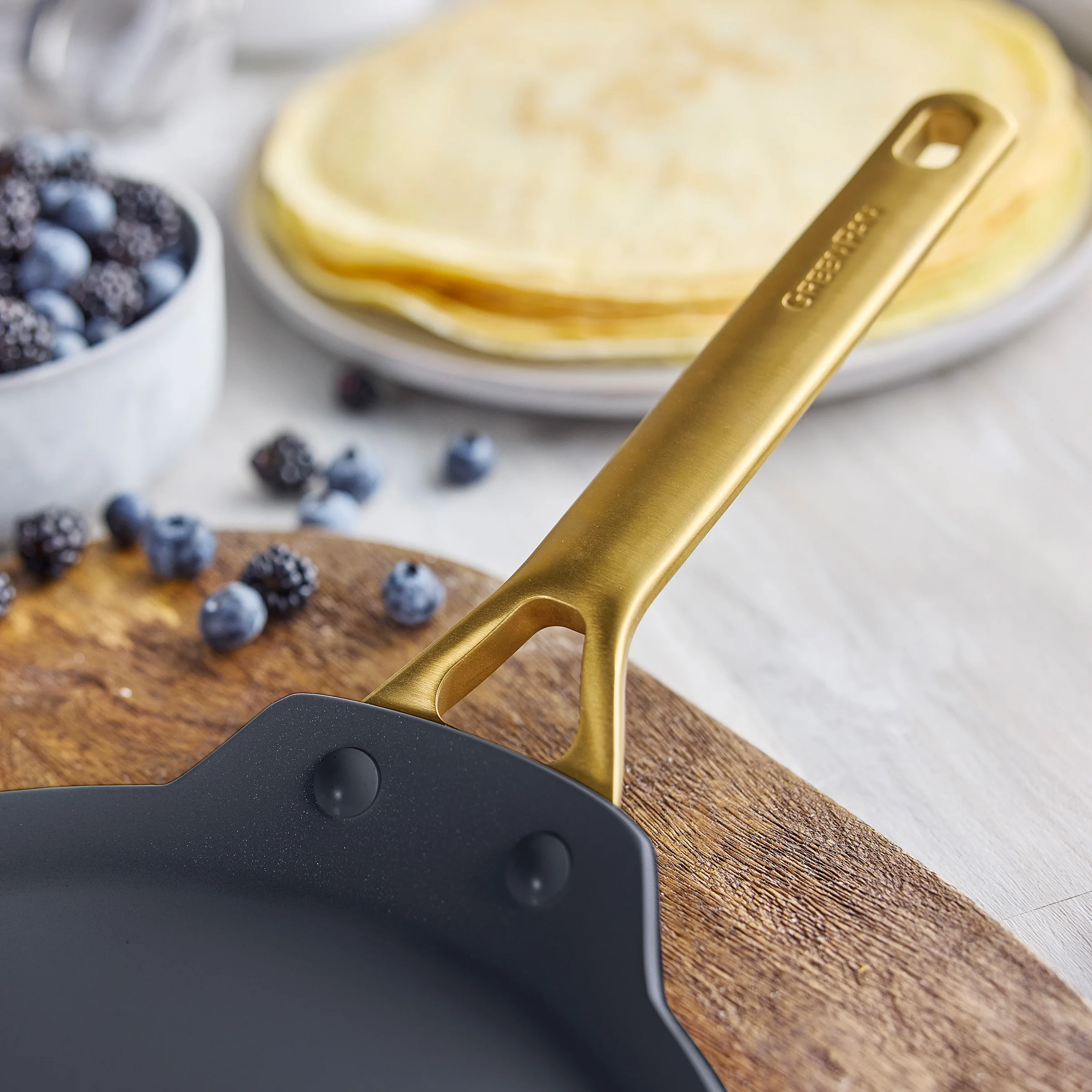 Reserve Pro Ceramic Nonstick 10" Crepe Pan | Black - Image 5