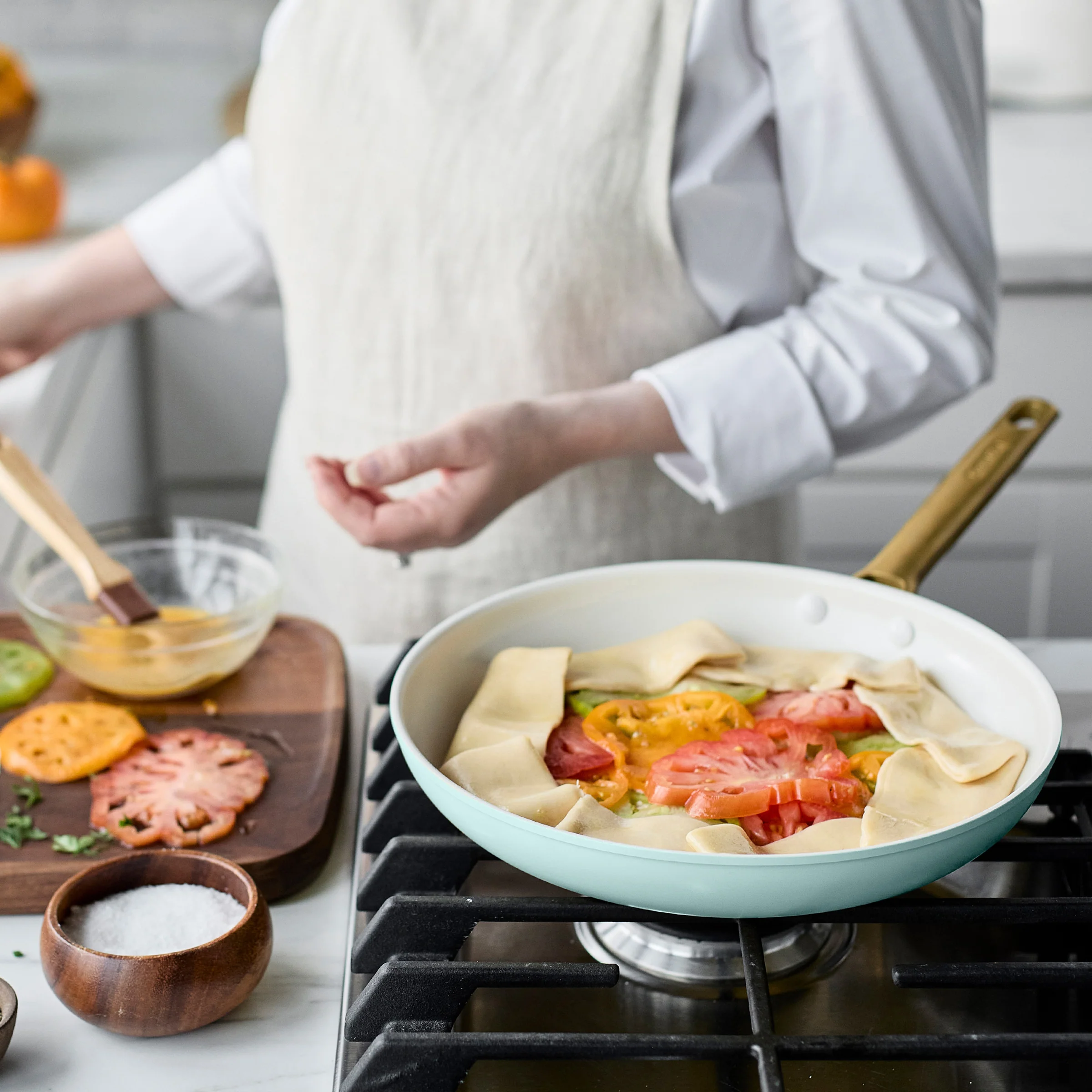 Reserve Pro Ceramic Nonstick 10-Piece Cookware Set | Seaside - Image 11