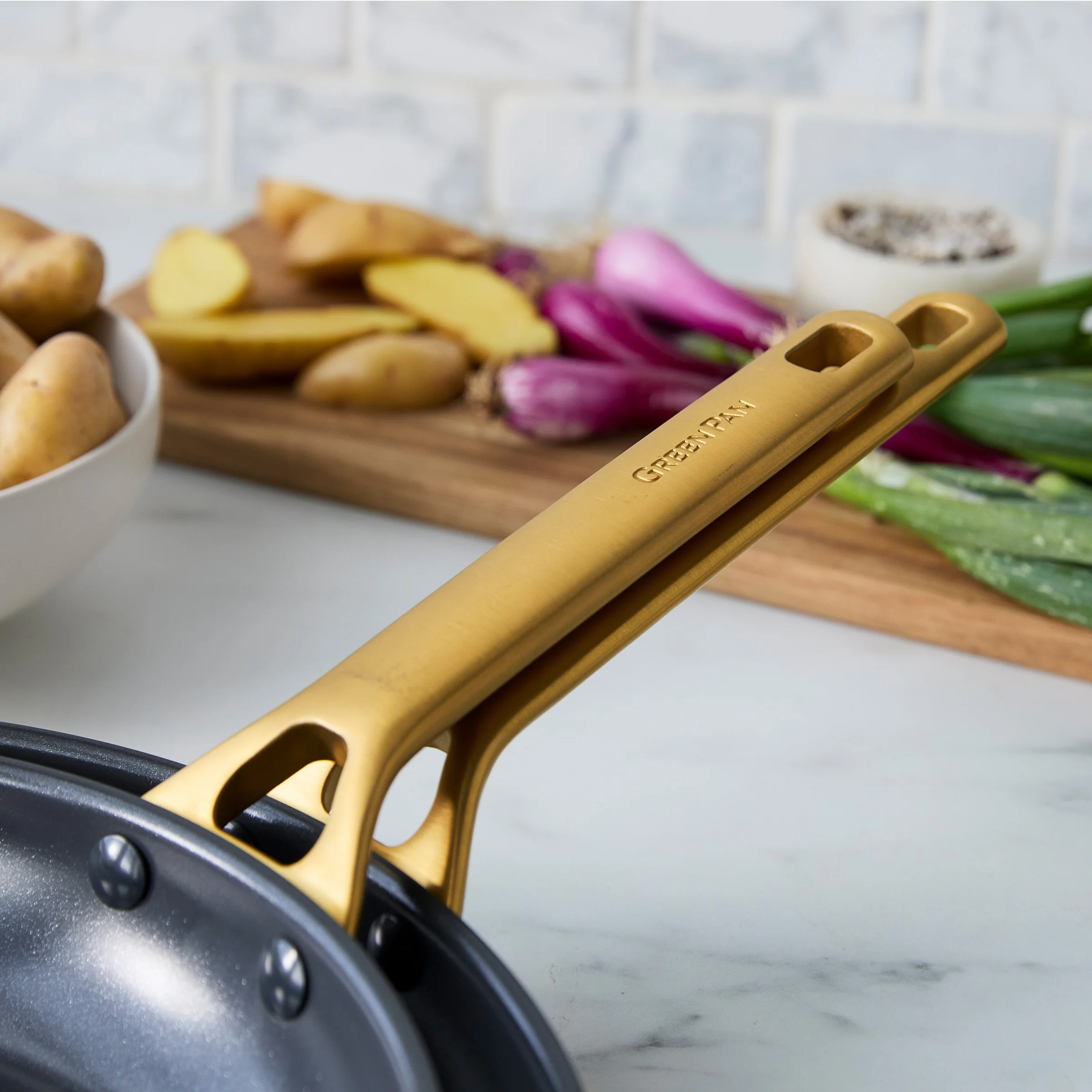 Reserve Pro Ceramic Nonstick 8", 10" and 12" Frypan Set | Black - Image 6