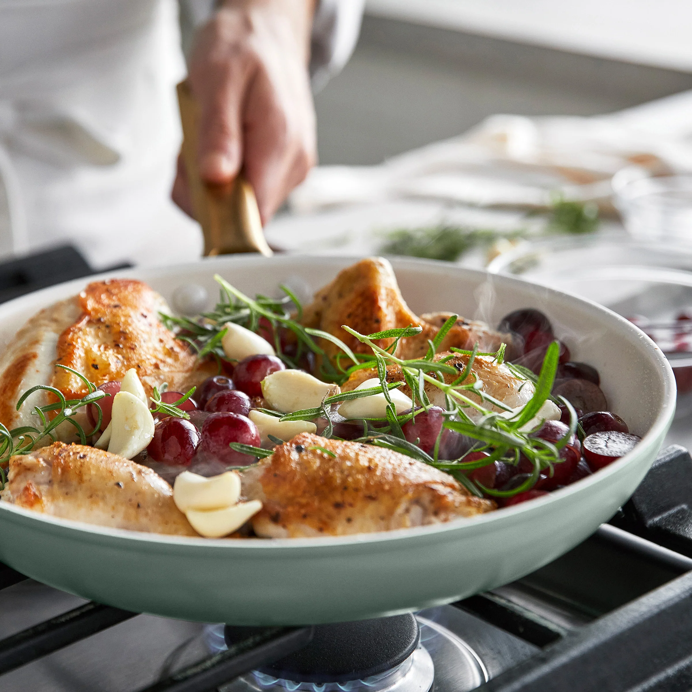 Reserve Pro Ceramic Nonstick 8", 10" and 12" Frypan Set | Moss - Image 6