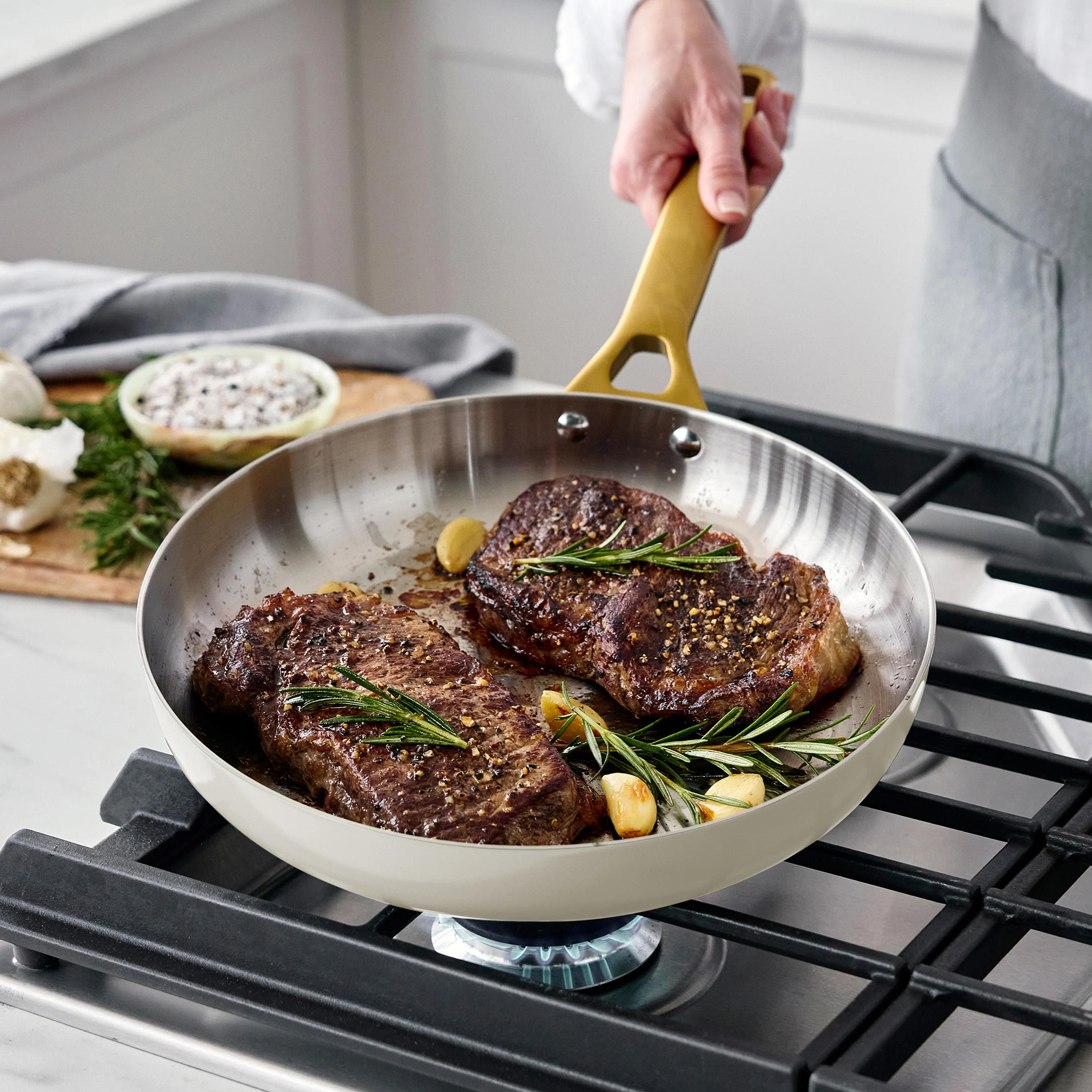 Reserve Pro Uncoated Stainless Steel 10" and 12" Frypan Set | Cream - Image 4