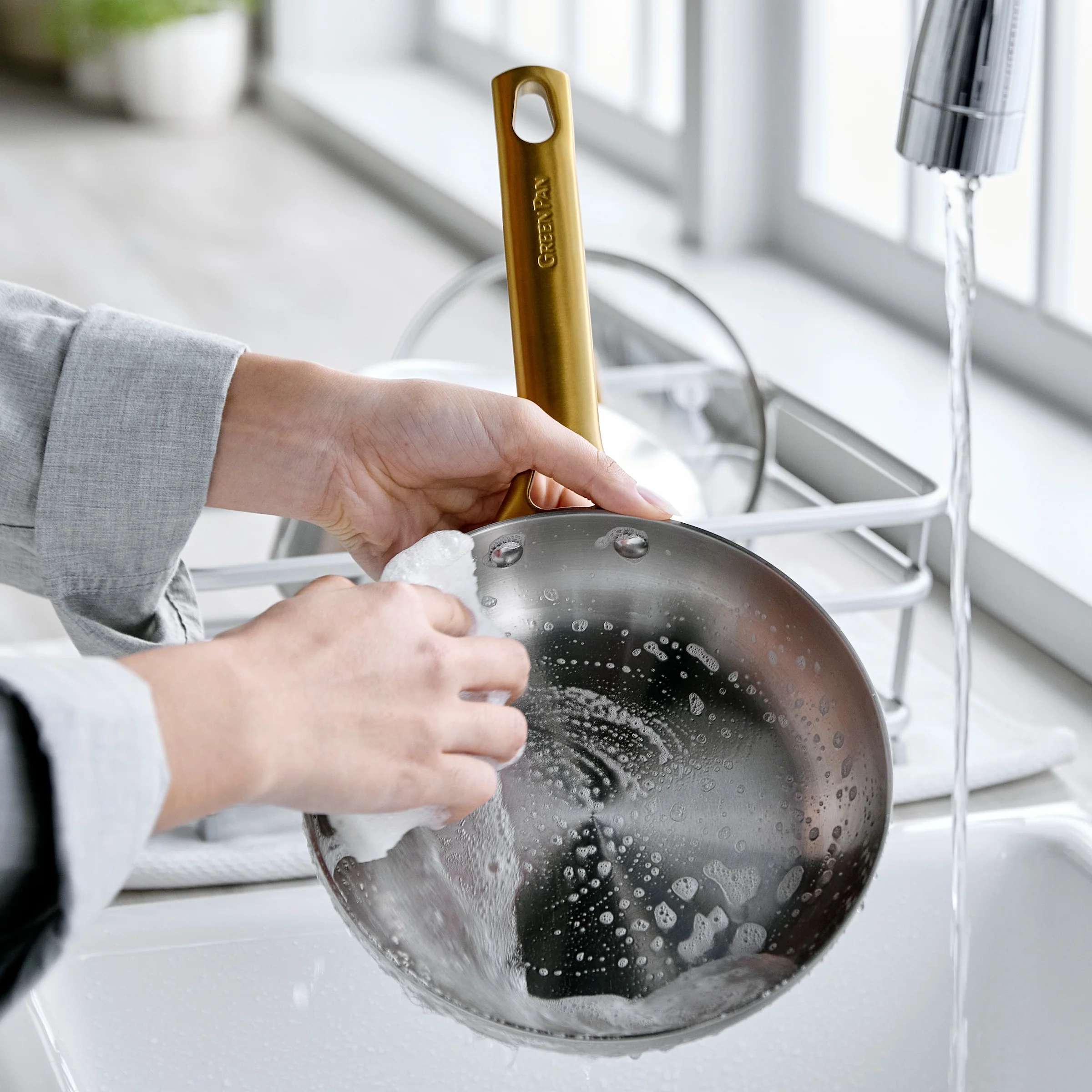 Reserve Stainless Steel 8", 10" and 12" Frypan Set - Image 9