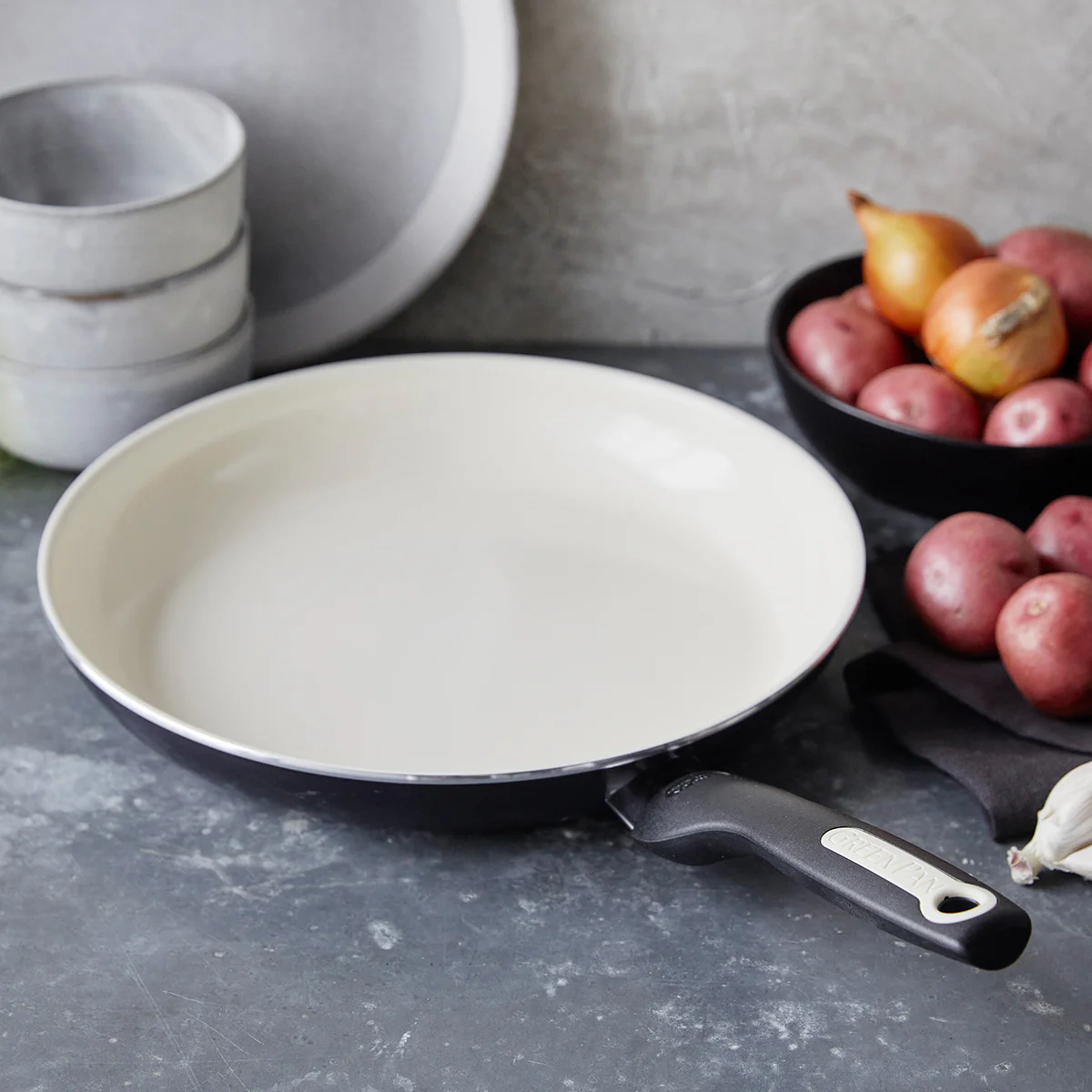 Rio Ceramic Nonstick 12" Frypan | Black - Image 2