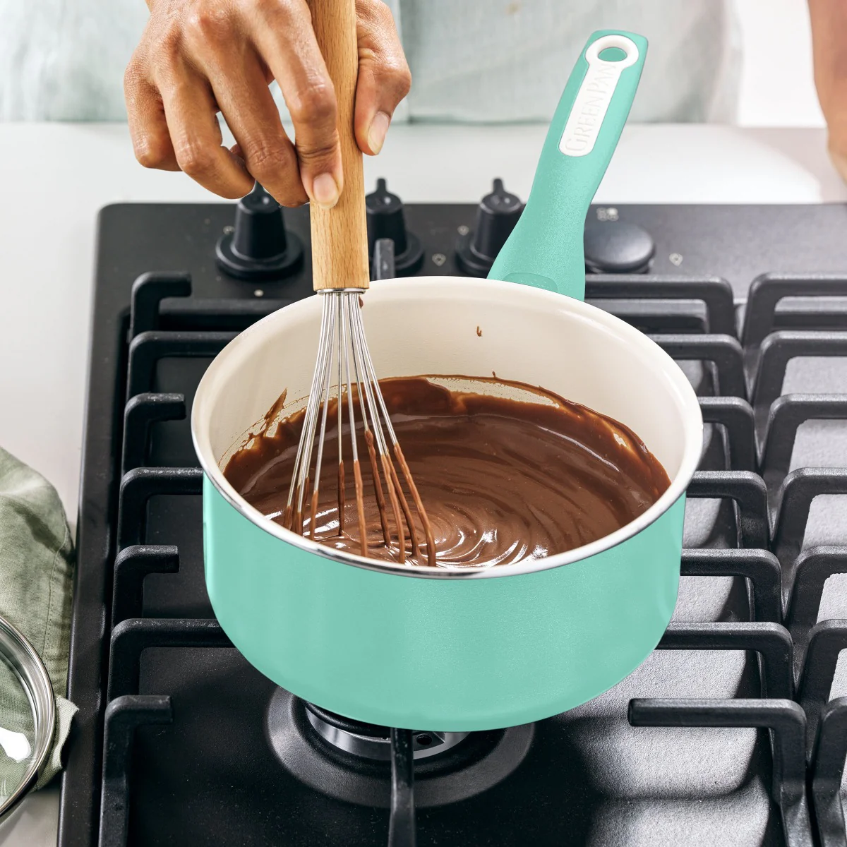 Rio Ceramic Nonstick 2-Quart Saucepan with Lid | Turquoise - Image 5