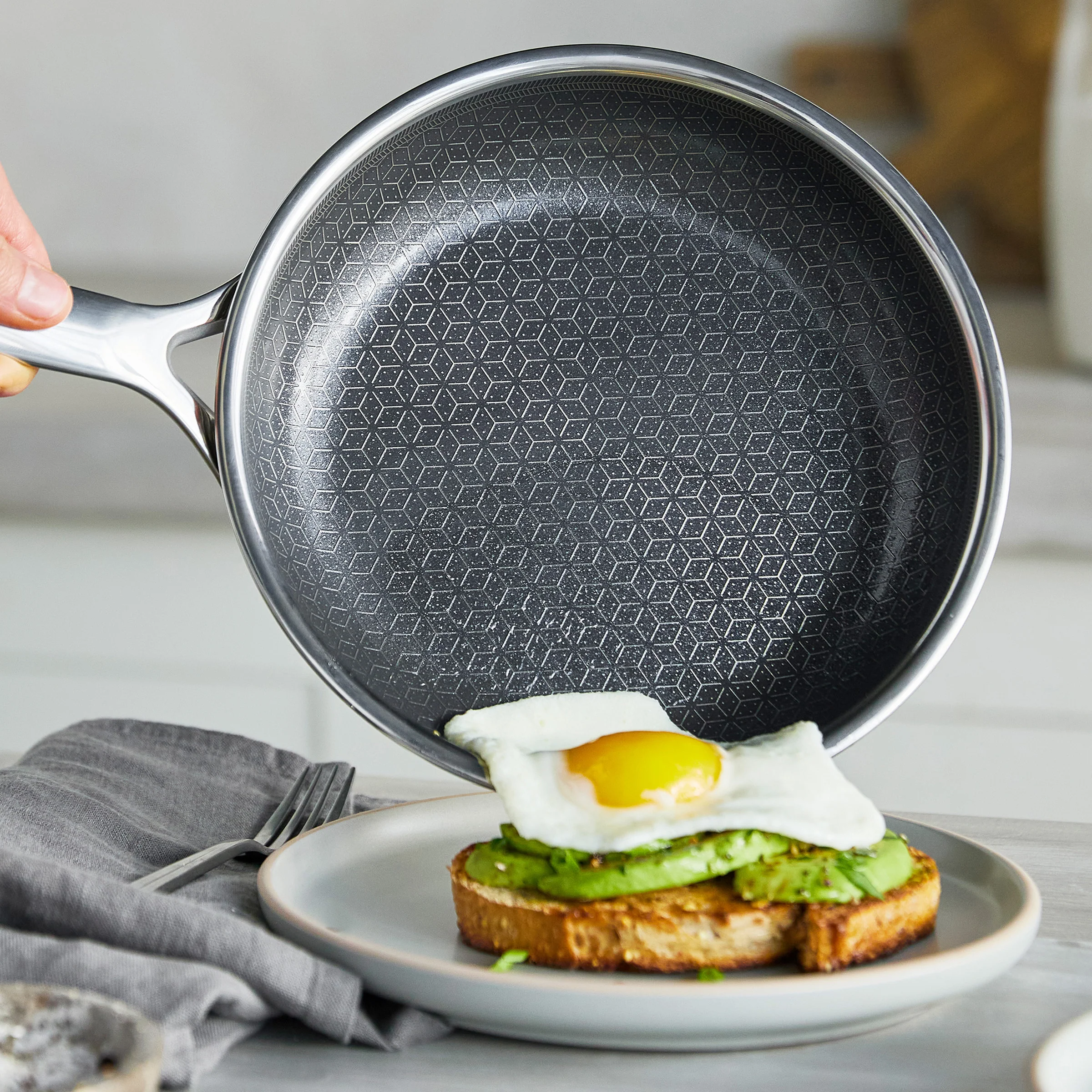 Spectra Thermobond Hybrid Ceramic Nonstick 8", 10" and 12" Frypan Set - Image 5