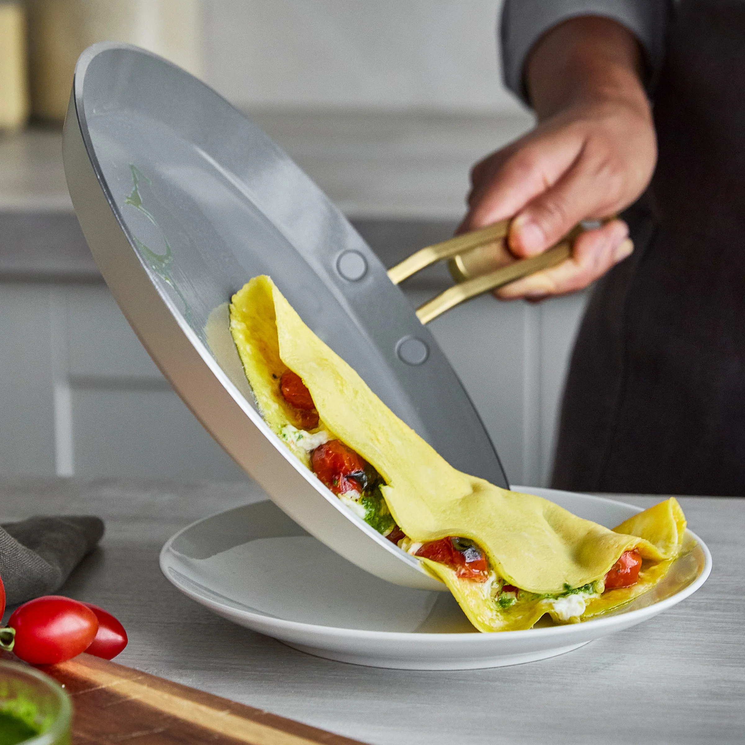 Stanley Tucci™ Ceramic Nonstick 10" Crepe and Omelette Pan | Carrara White - Image 4