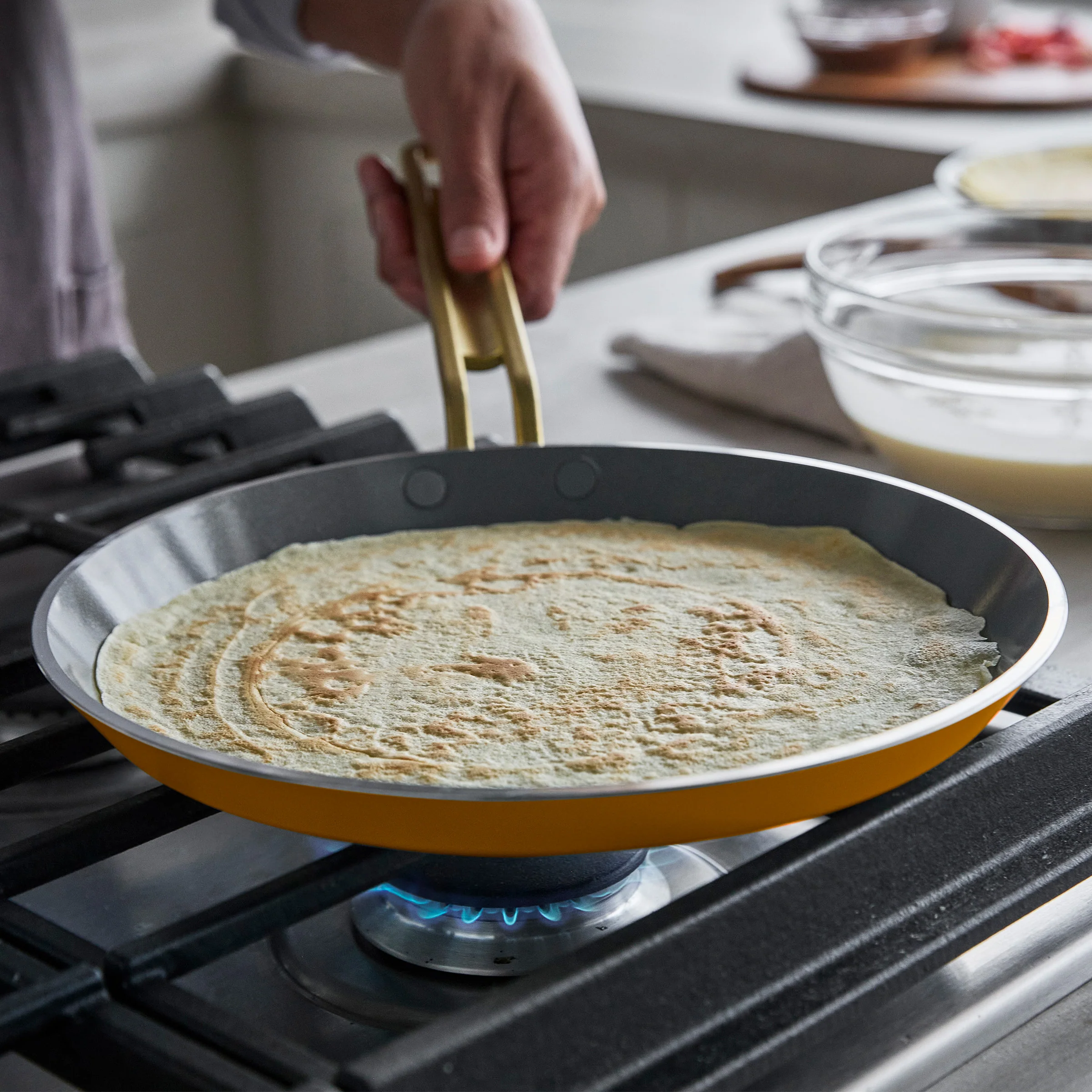 Stanley Tucci™ Ceramic Nonstick 10" Crepe and Omelette Pan | Roma Gold - Image 10