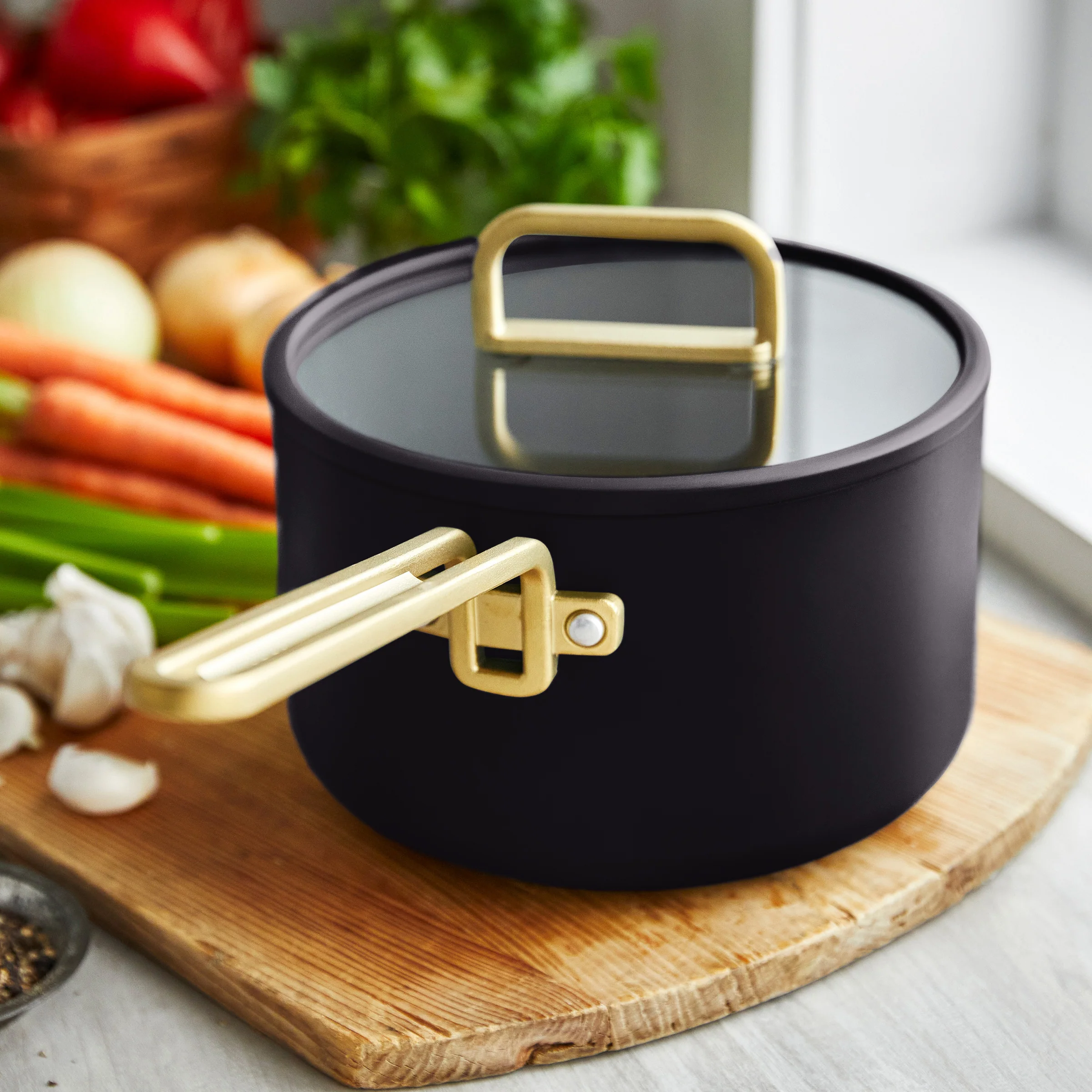 Stanley Tucciâ„¢ Ceramic Nonstick 4-Quart Saucepan with Lid | Calabrian Fig - Image 4