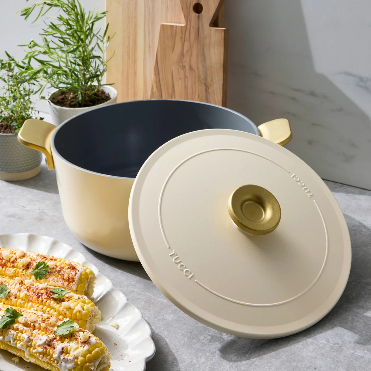 Stanley Tucciâ„¢ Ceramic Nonstick 6.5-Quart Dutch Oven | Carrara White - Image 4