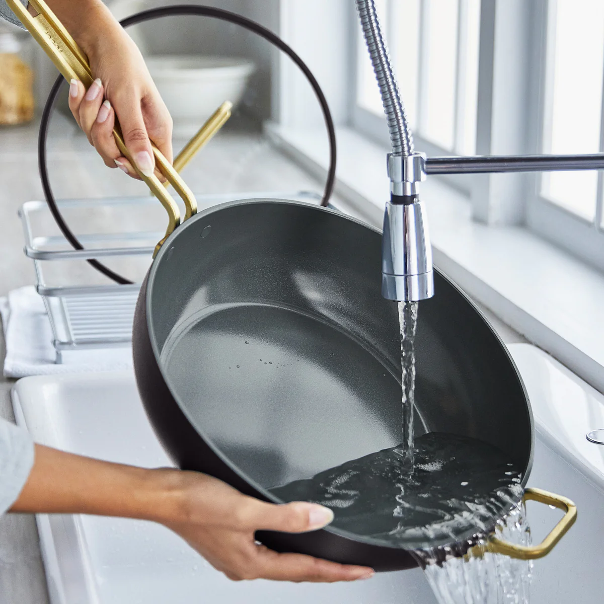 Stanley Tucci™ Ceramic Nonstick 6.5-Quart Essential Stanley Pan | Calabrian Fig - Image 8