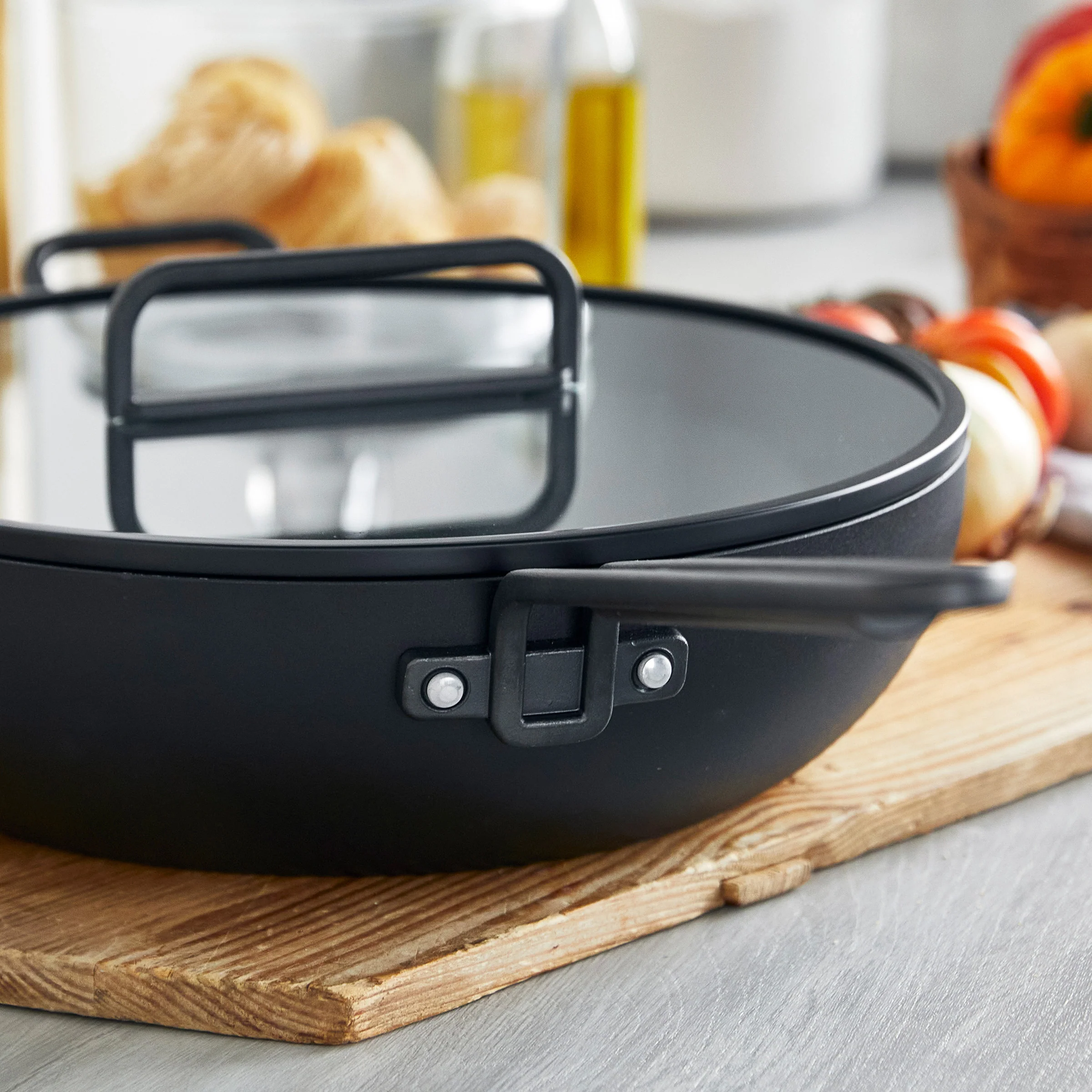 Stanley Tucci™ Ceramic Nonstick 6.5-Quart Essential Stanley Pan | Milano Black - Image 5